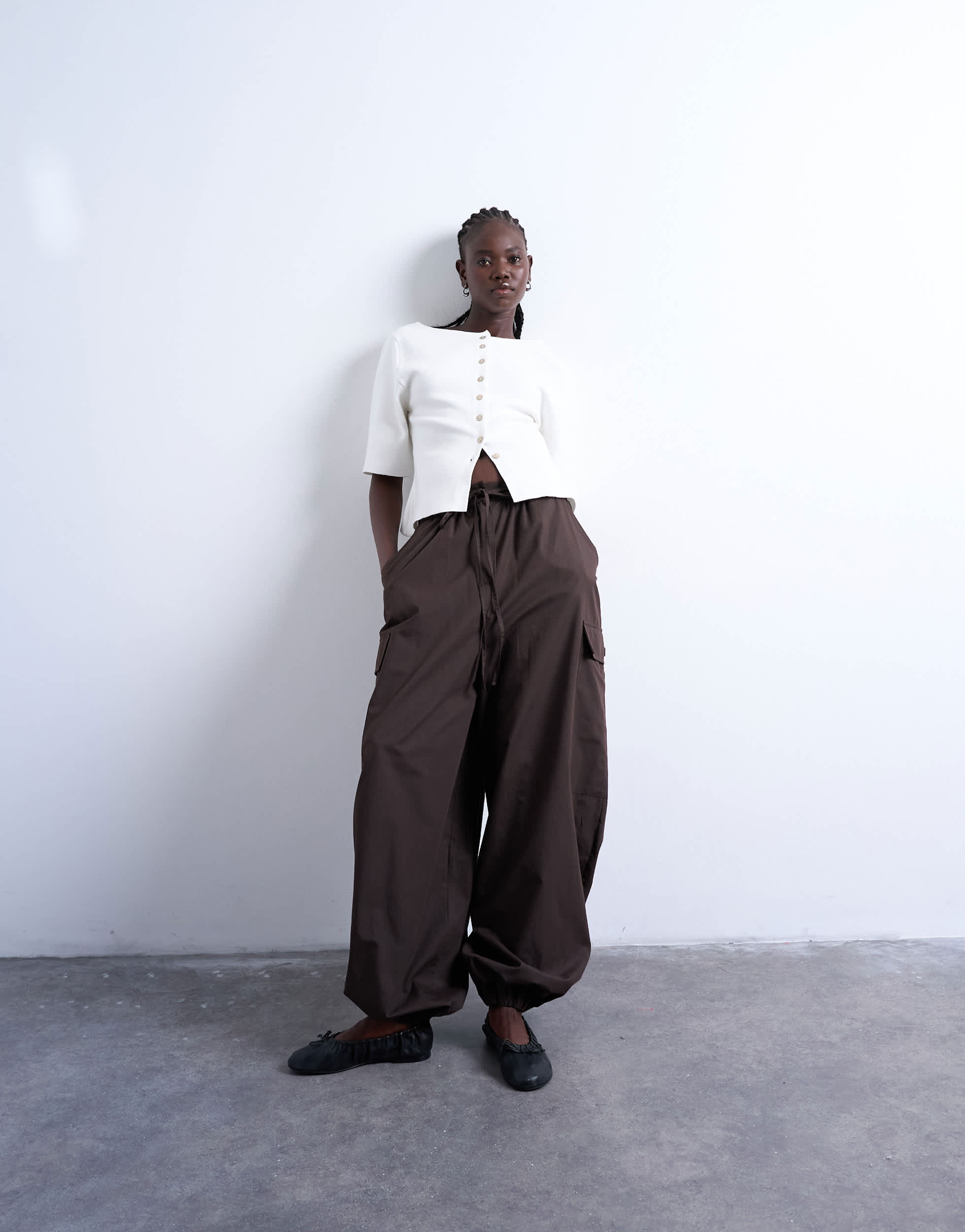 Topshop balloon cargo trouser in chocolate