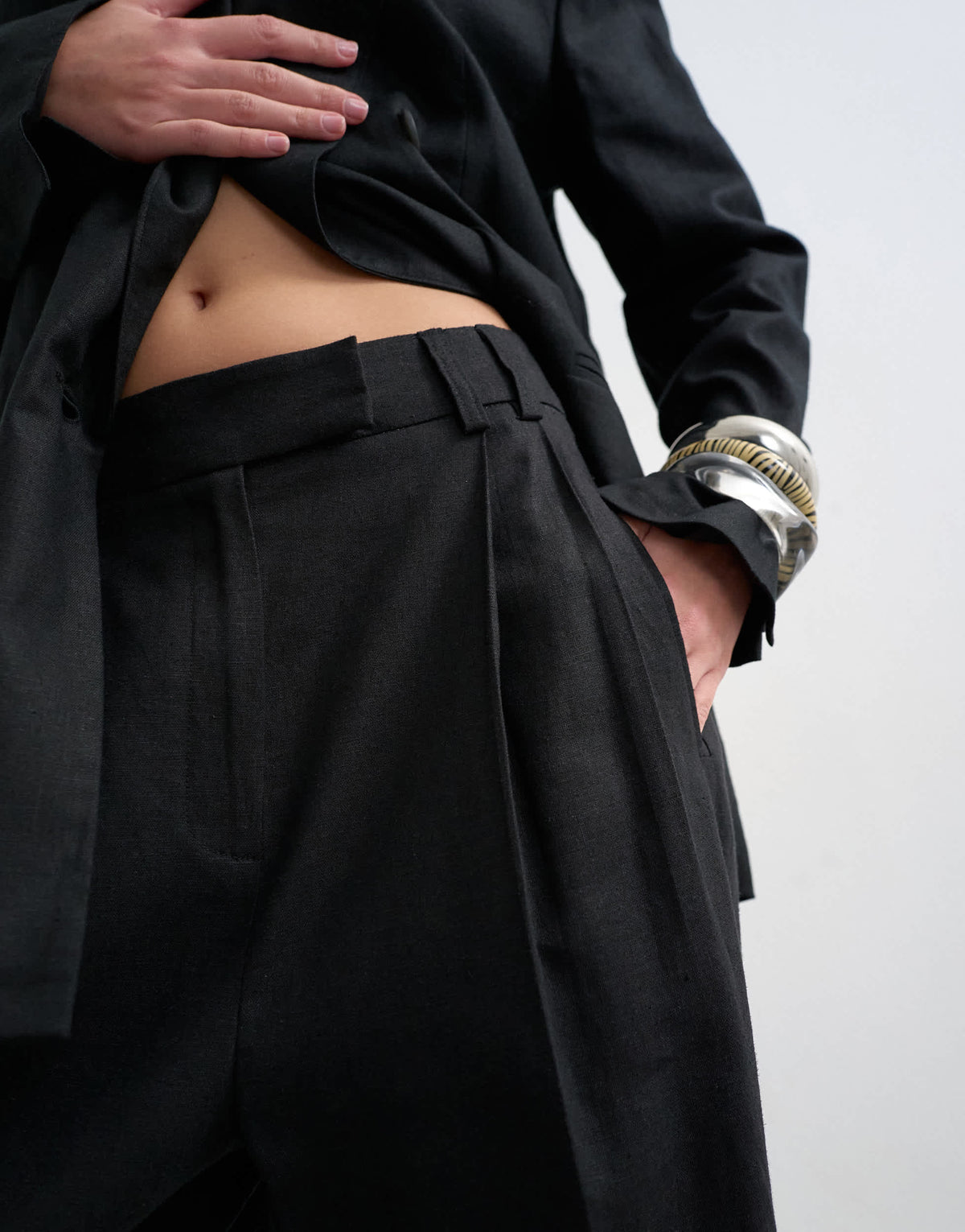 Topshop linen barrel leg trouser in black