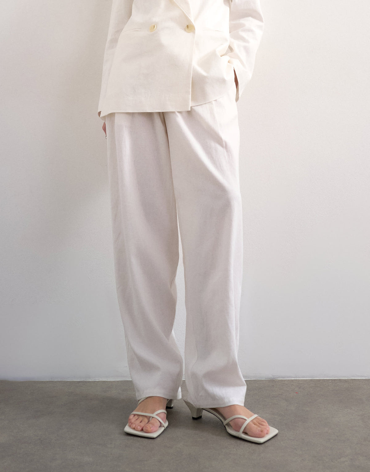Topshop linen barrel leg trouser in white
