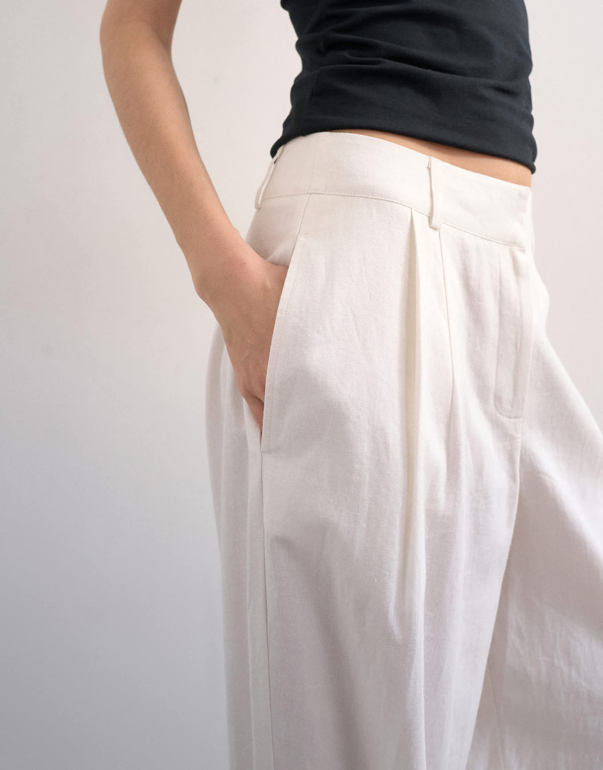Topshop linen barrel leg trouser in white