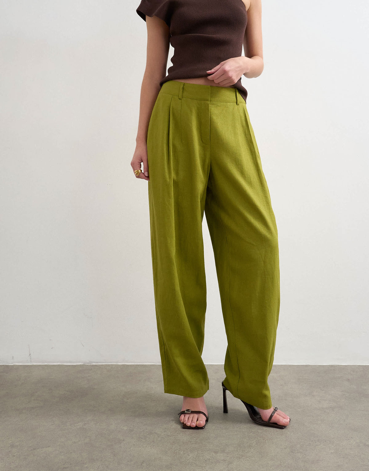 Topshop linen barrel leg trouser in green