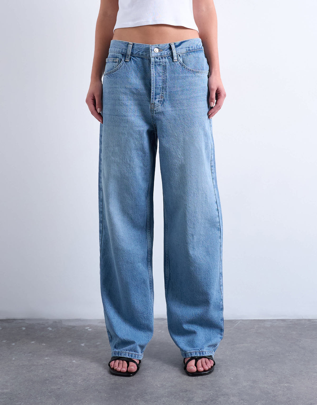 Topshop Column mid rise jean in bleach