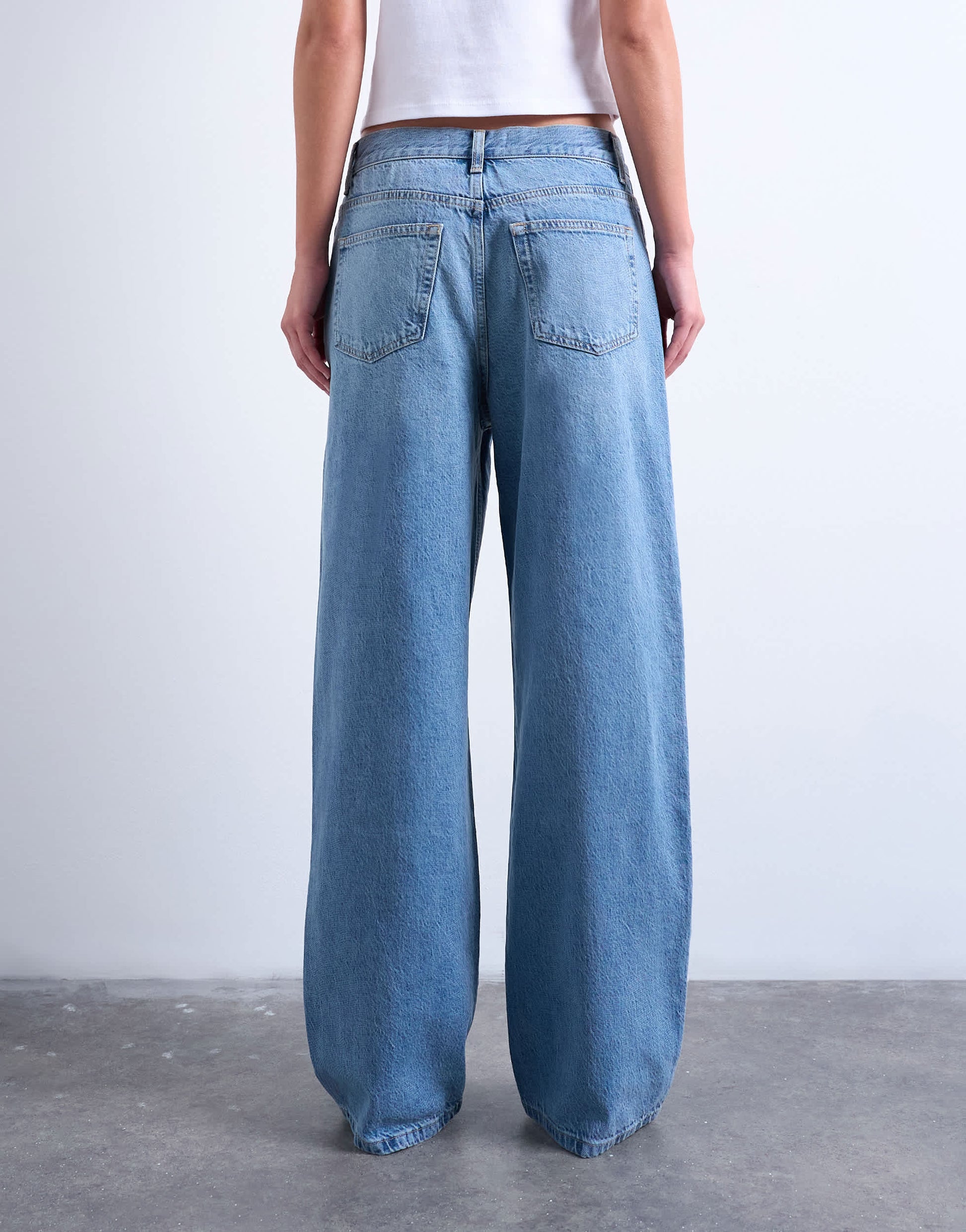 Topshop Column mid rise jean in bleach