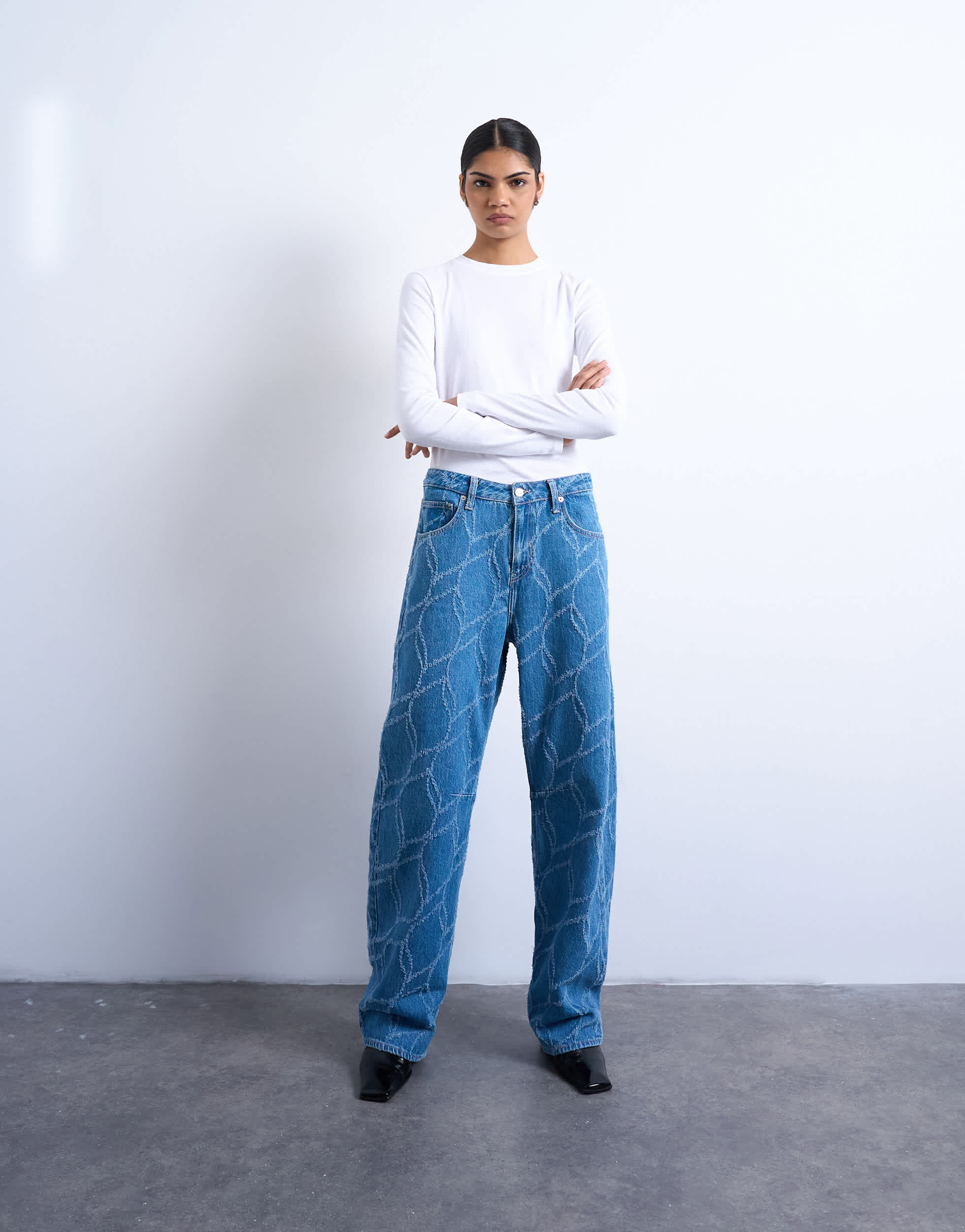 Topshop textured barrel jean in bleach