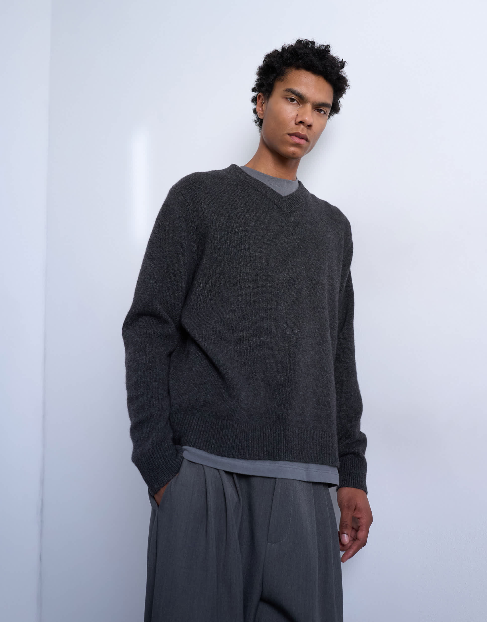 Topman regular fit knitted v-neck jumper with wool in charcoal