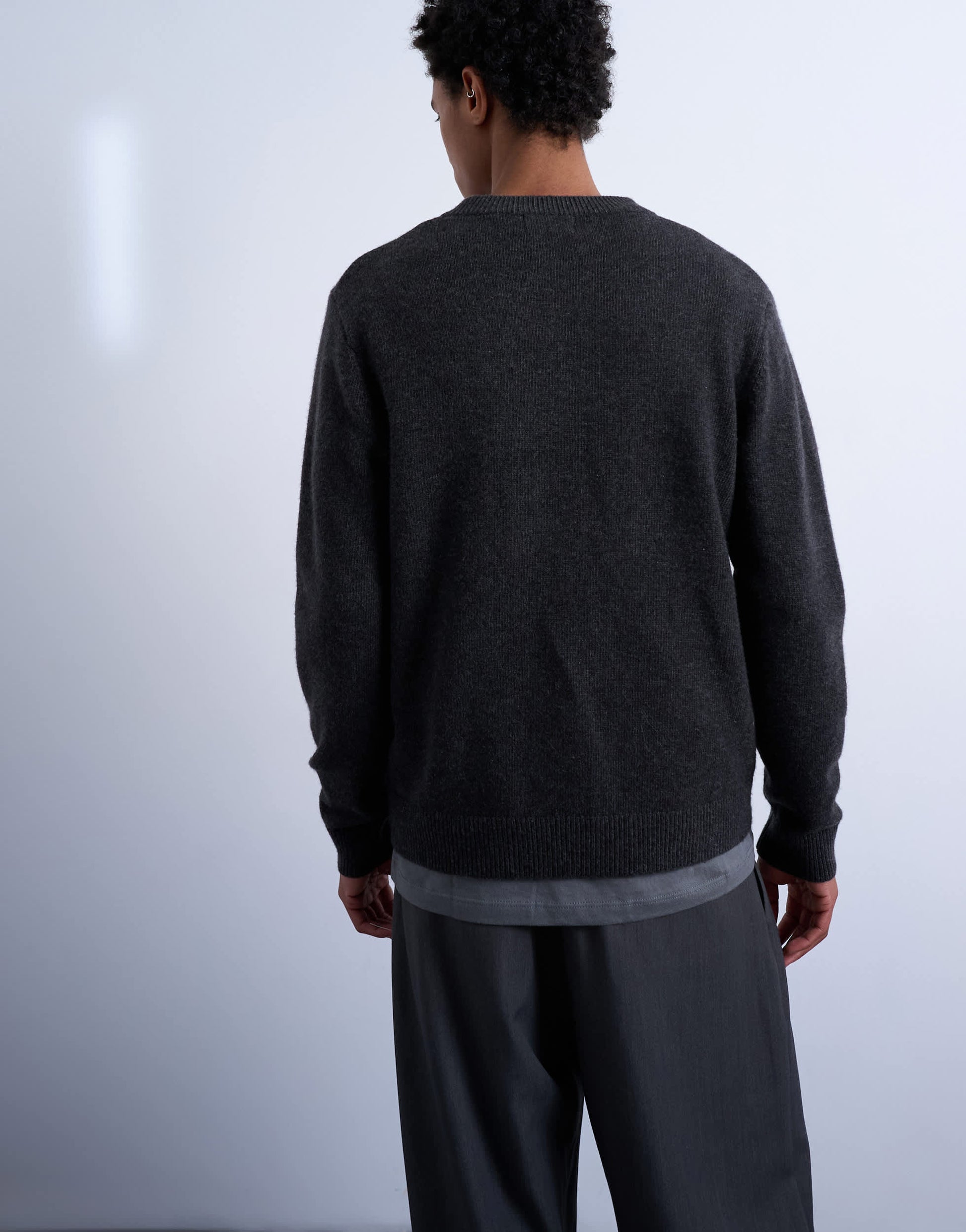 Topman regular fit knitted v-neck jumper with wool in charcoal