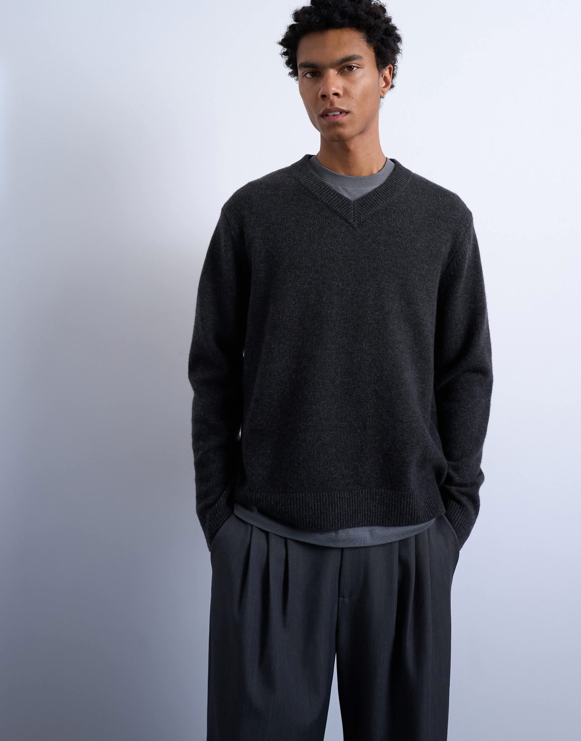 Topman regular fit knitted v-neck jumper with wool in charcoal