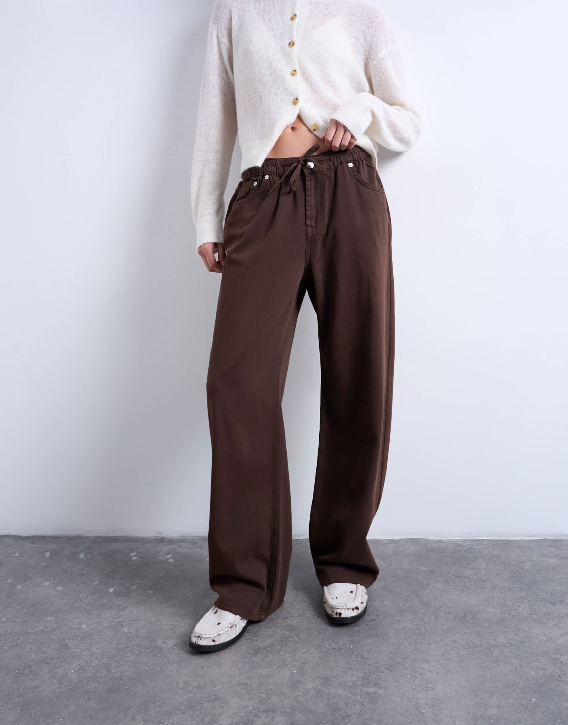 Topshop pull on jogger jean in chocolate brown