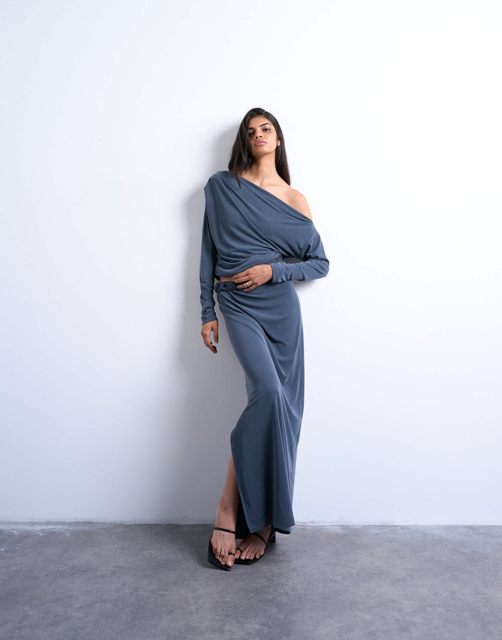 Topshop Maxirock-Set mit Cupro-Twist-Details in Anthrazitgrau