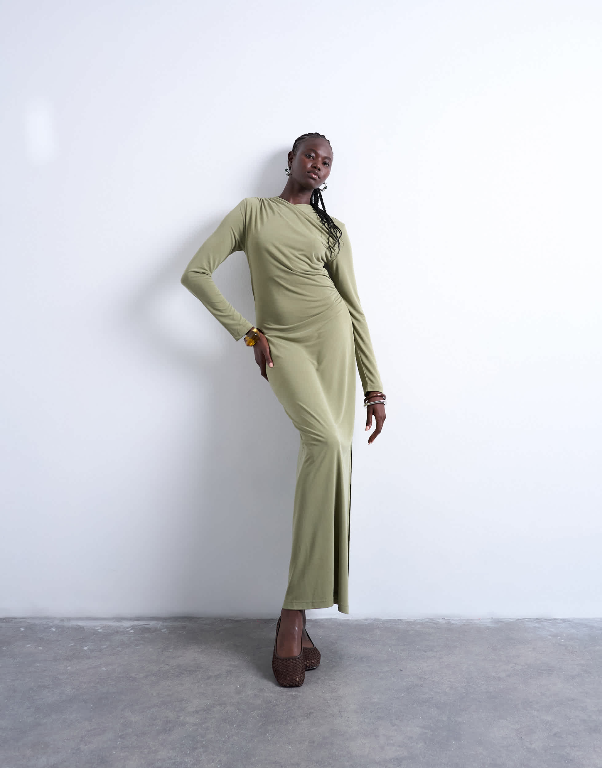 Robe longue Topshop en cupro kaki avec détail portefeuille