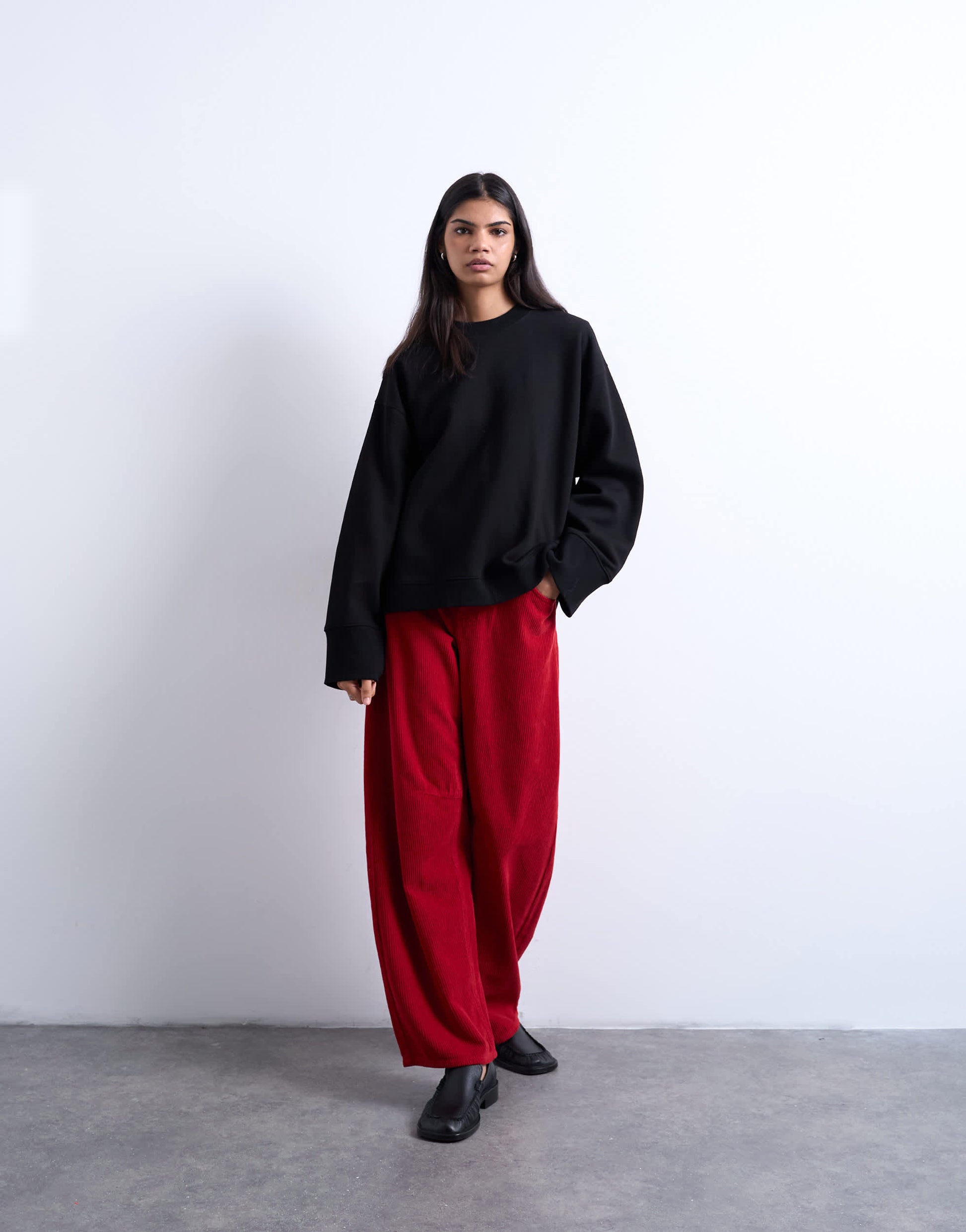 Topshop Barrel mid rise jean in red cord