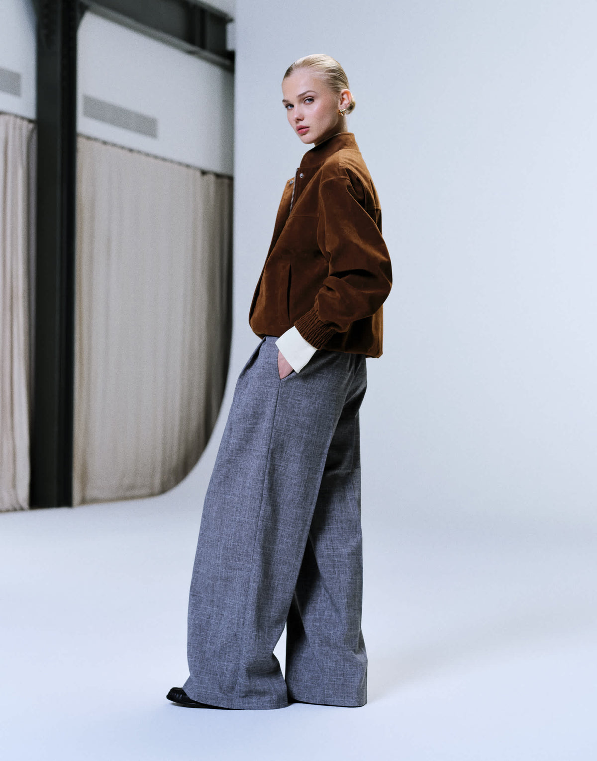 Topshop raw hem low slung double pleated tailored trouser in dark charcoal