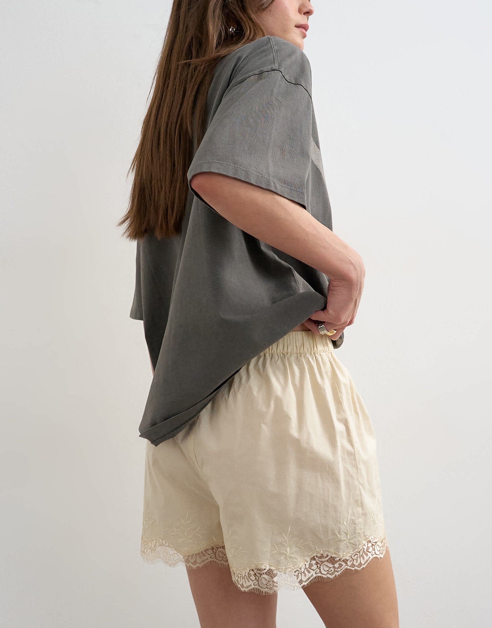 Topshop crinkle lace trim short in ecru