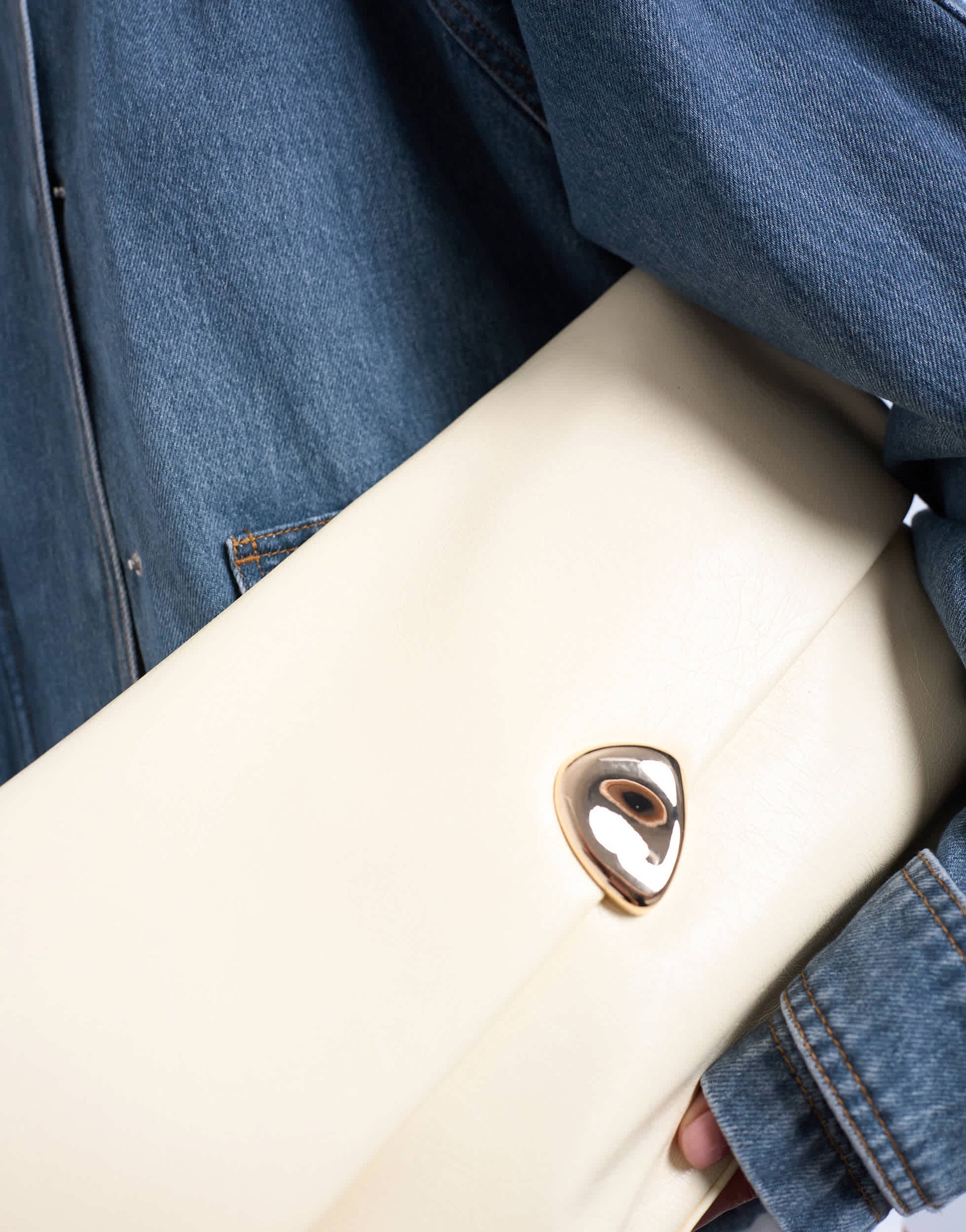 Topshop Gaia folded clutch with hardware in off white