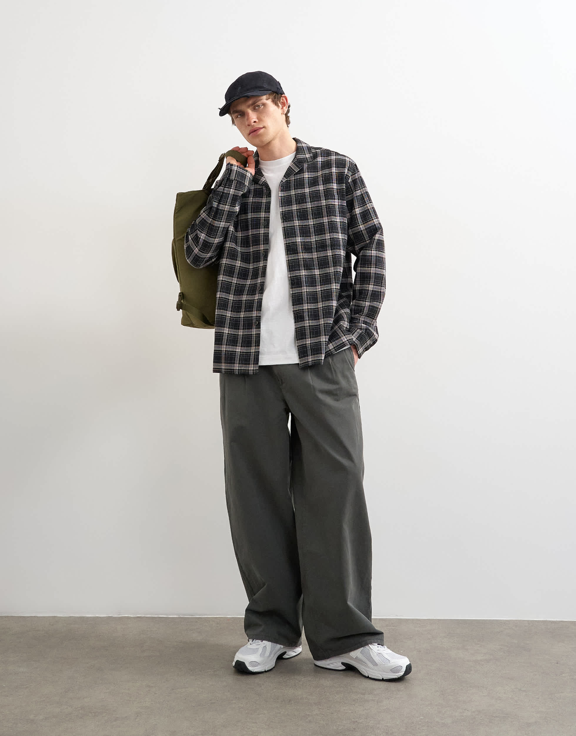 Pantalon ample à plis Topman, couleur kaki