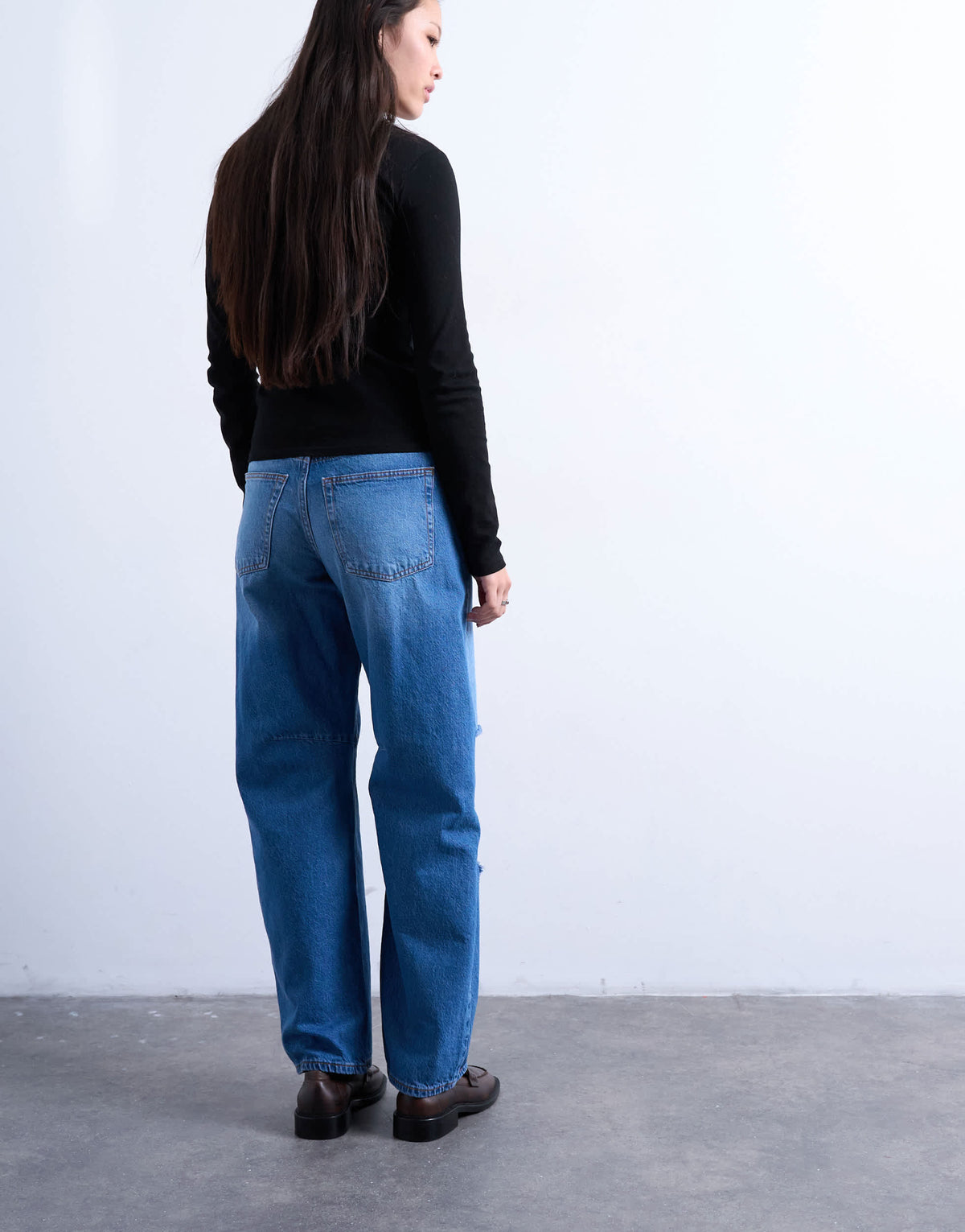 Topshop barrel jean with thigh rips in vintage blue
