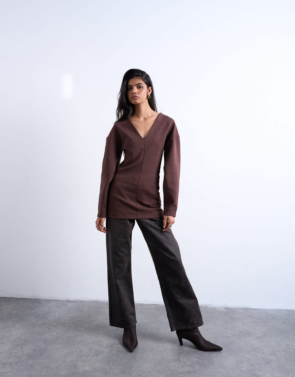Topshop interlock v-neck banana sleeve tunic top in chocolate