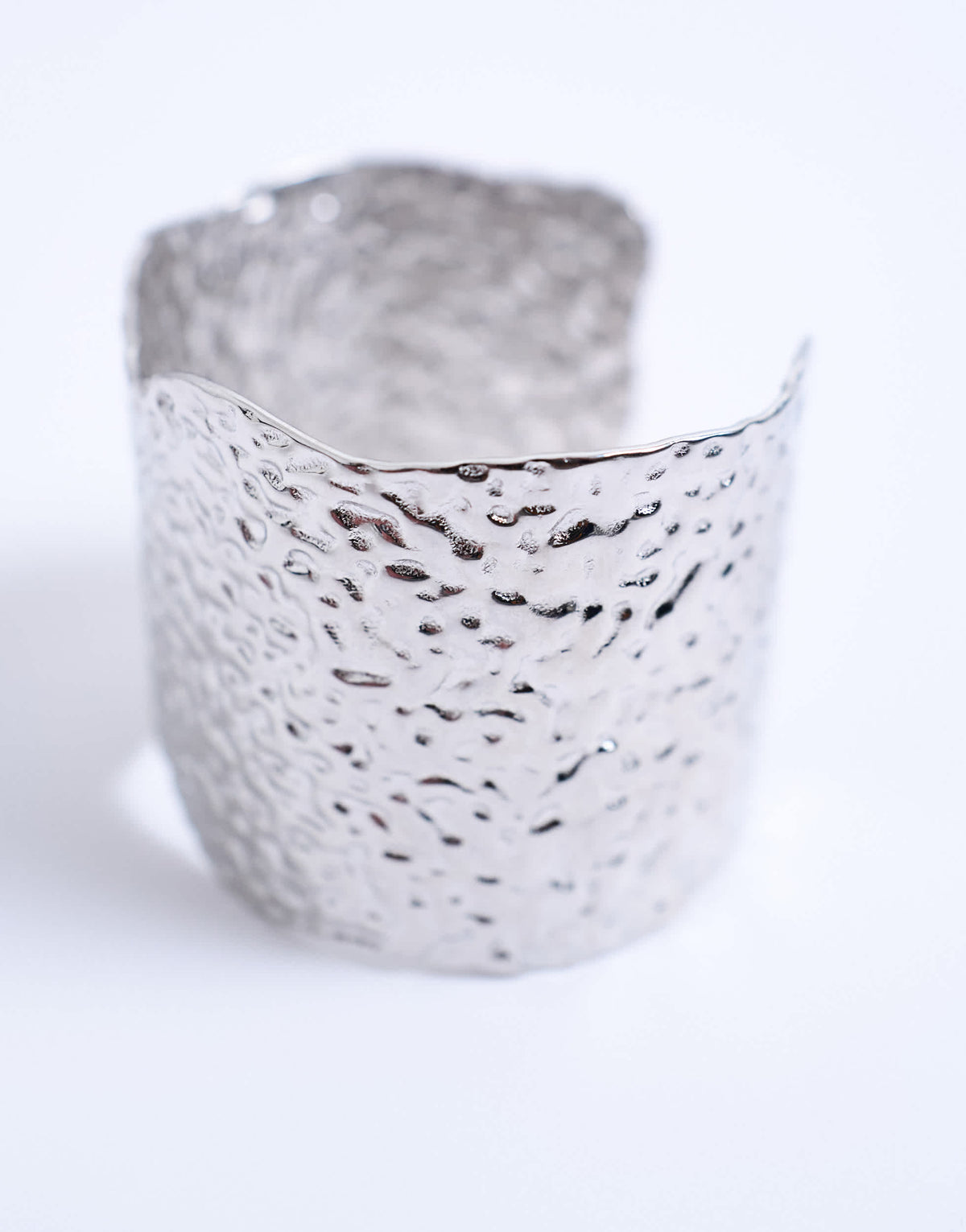 Topshop Bala stainless steel cuff hammered bracelet in silver