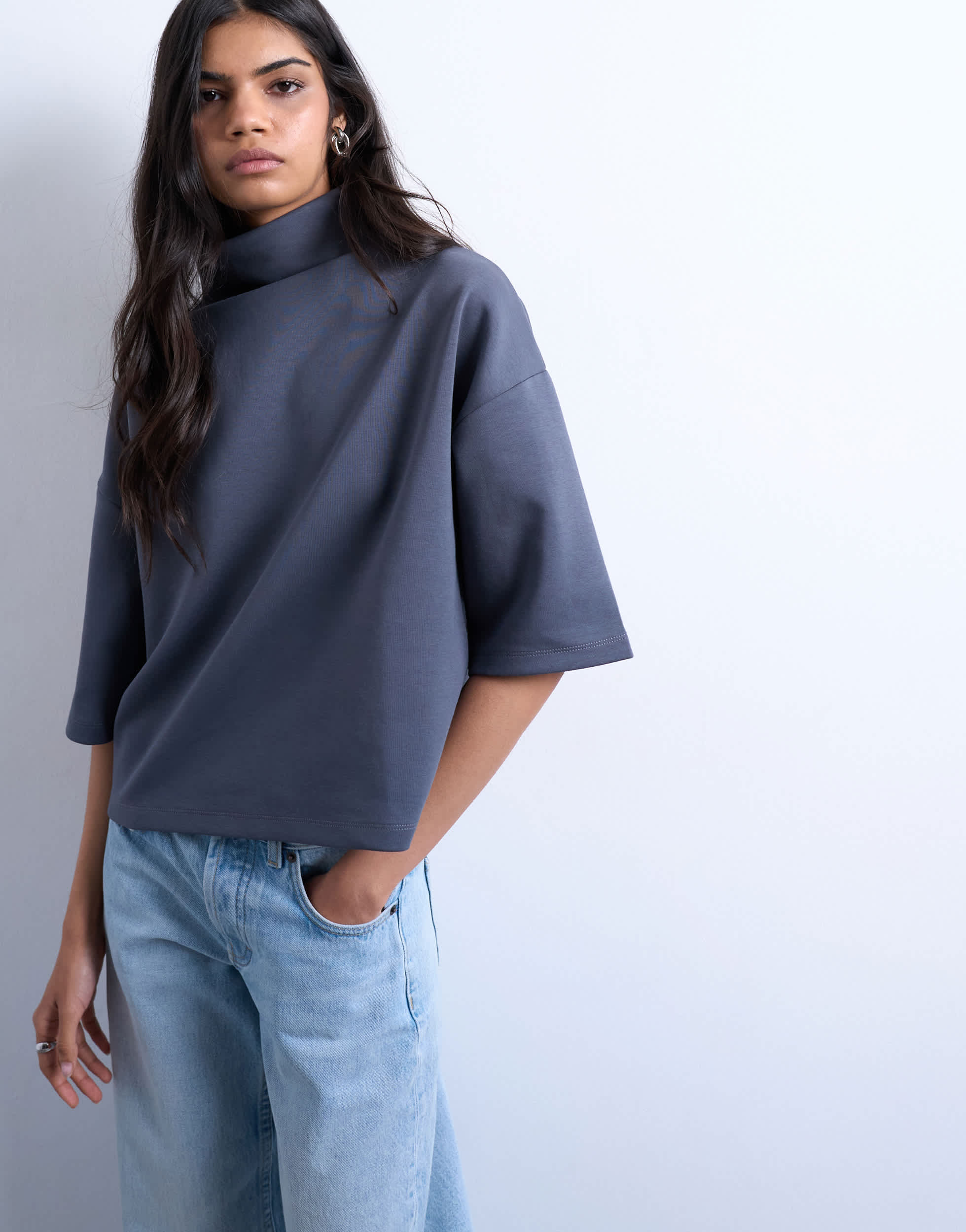 Topshop Stehkragen-Top in Anthrazit