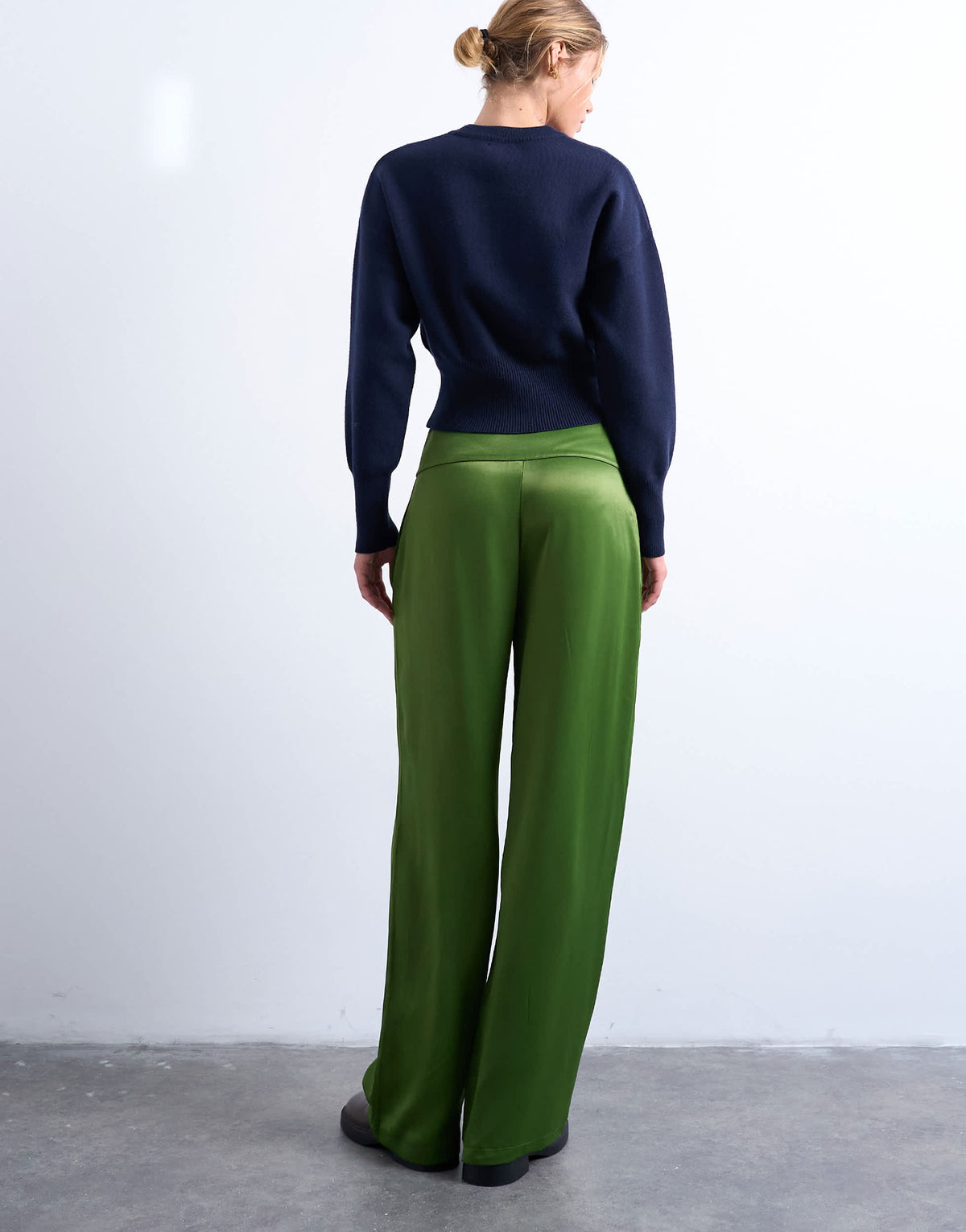 Topshop low rise satin trouser in green