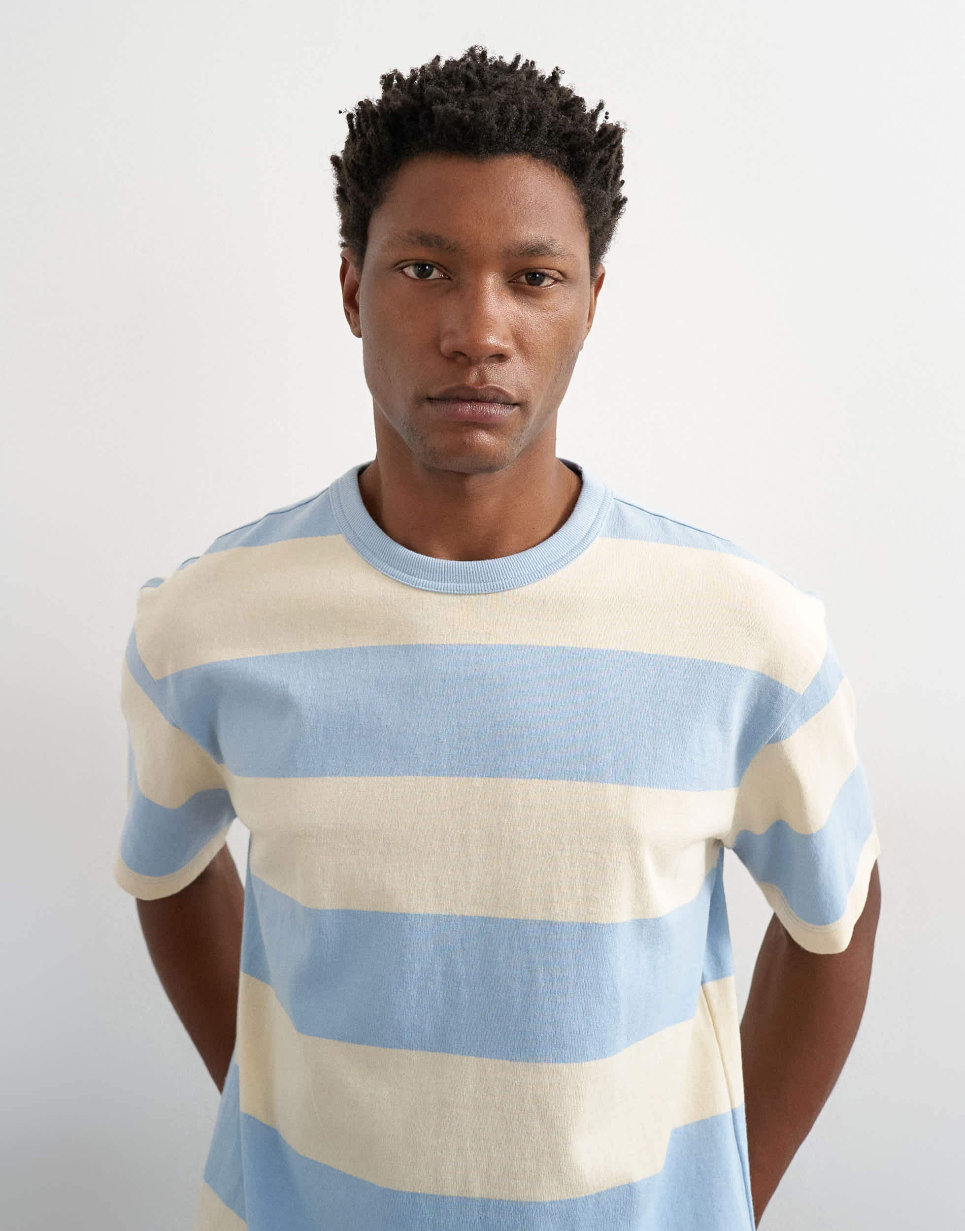 Topman relaxed fit t-shirt with wide stripe in blue and cream 