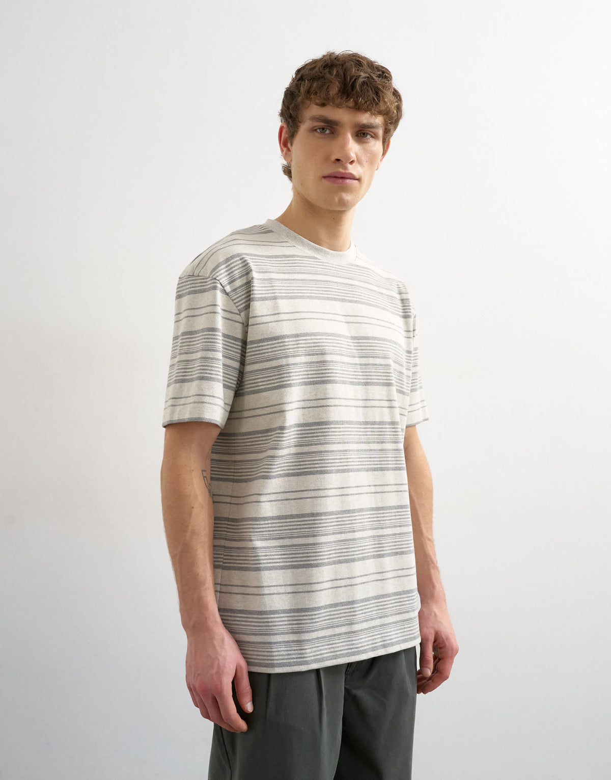 Topman relaxed fit stripe t-shirt in grey