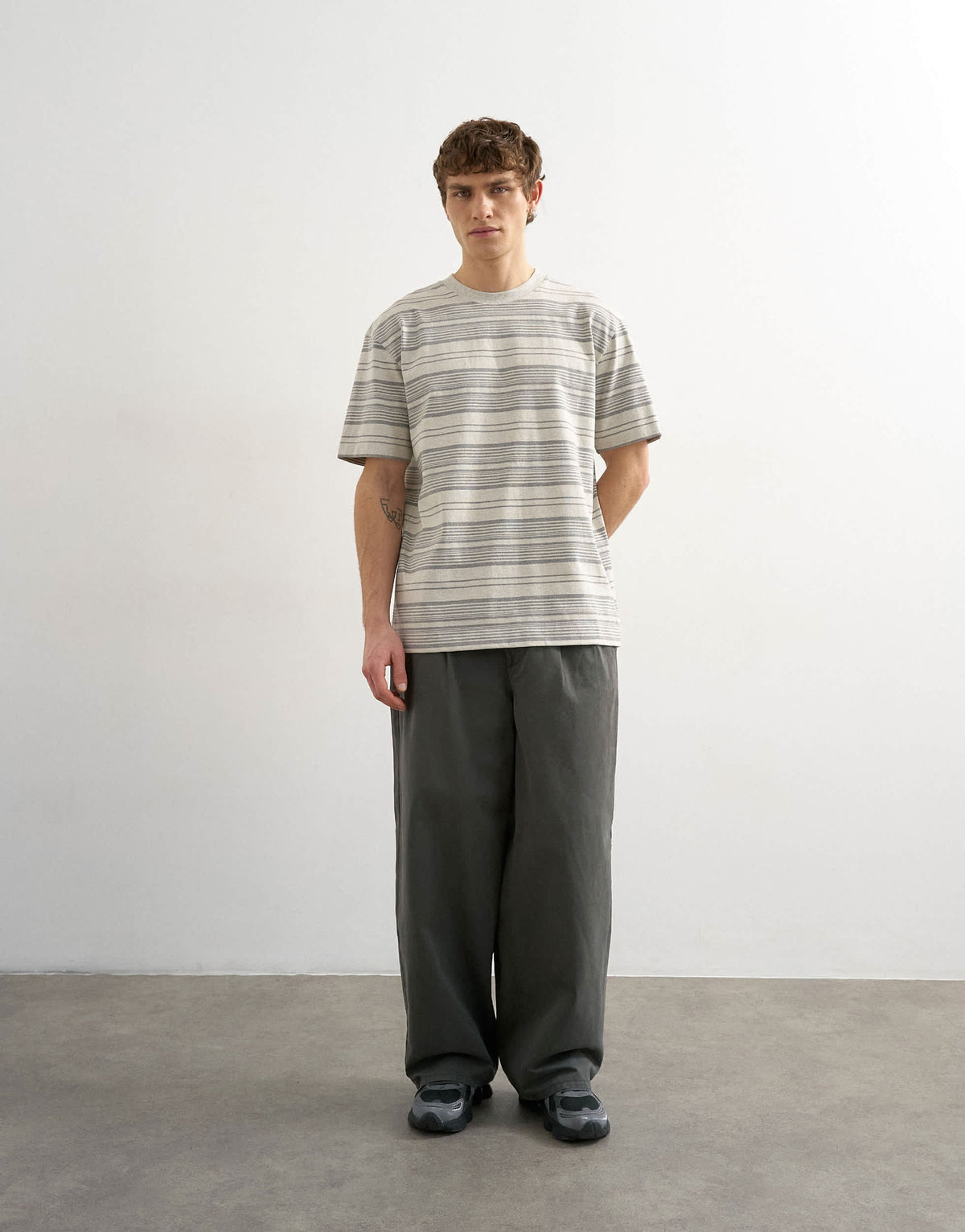 Topman relaxed fit stripe t-shirt in grey