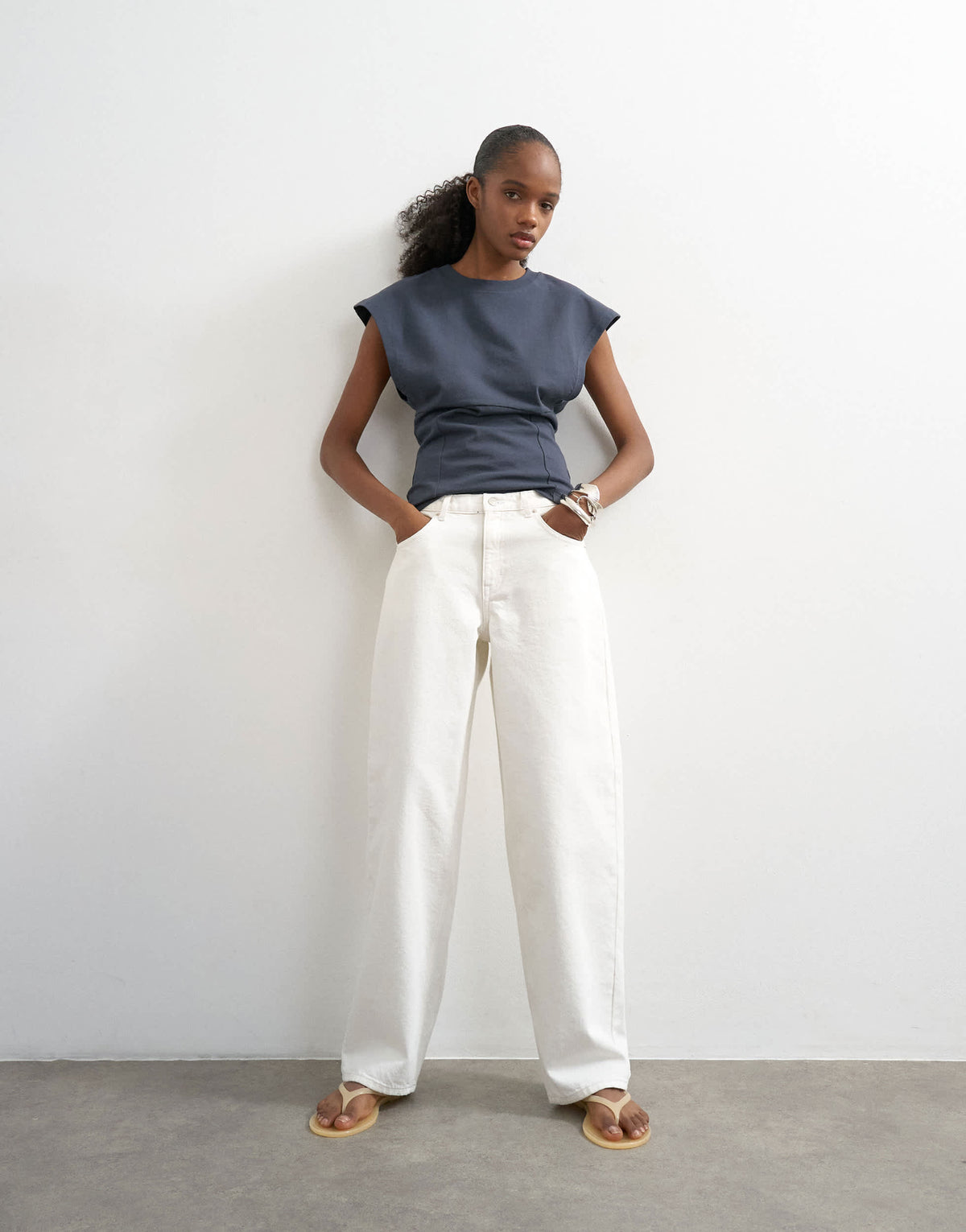 Topshop Lowrie low rise boyfriend jean in white