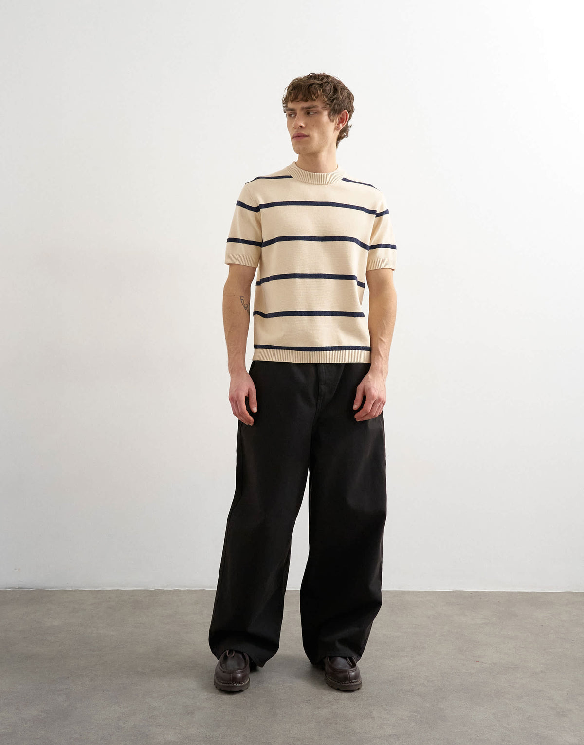 Topman classic fit knitted stripe t-shirt with stripe in cream