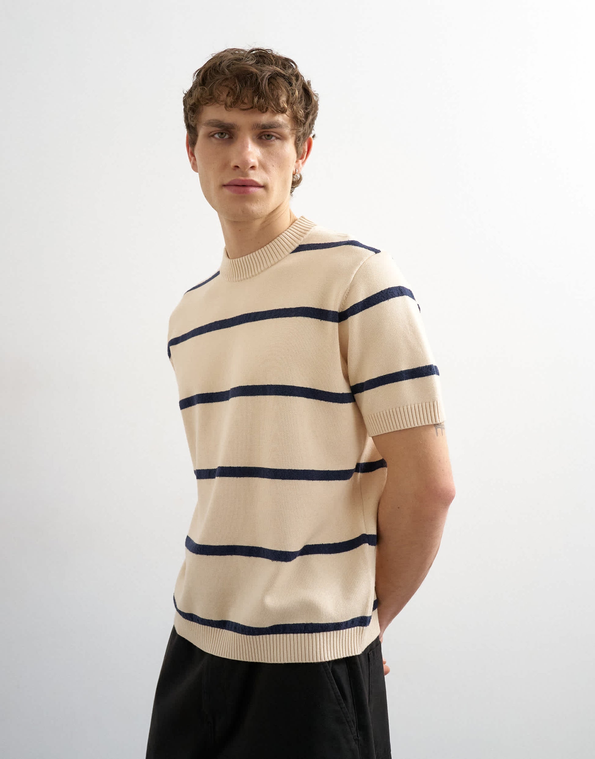 Topman classic fit knitted stripe t-shirt with stripe in cream