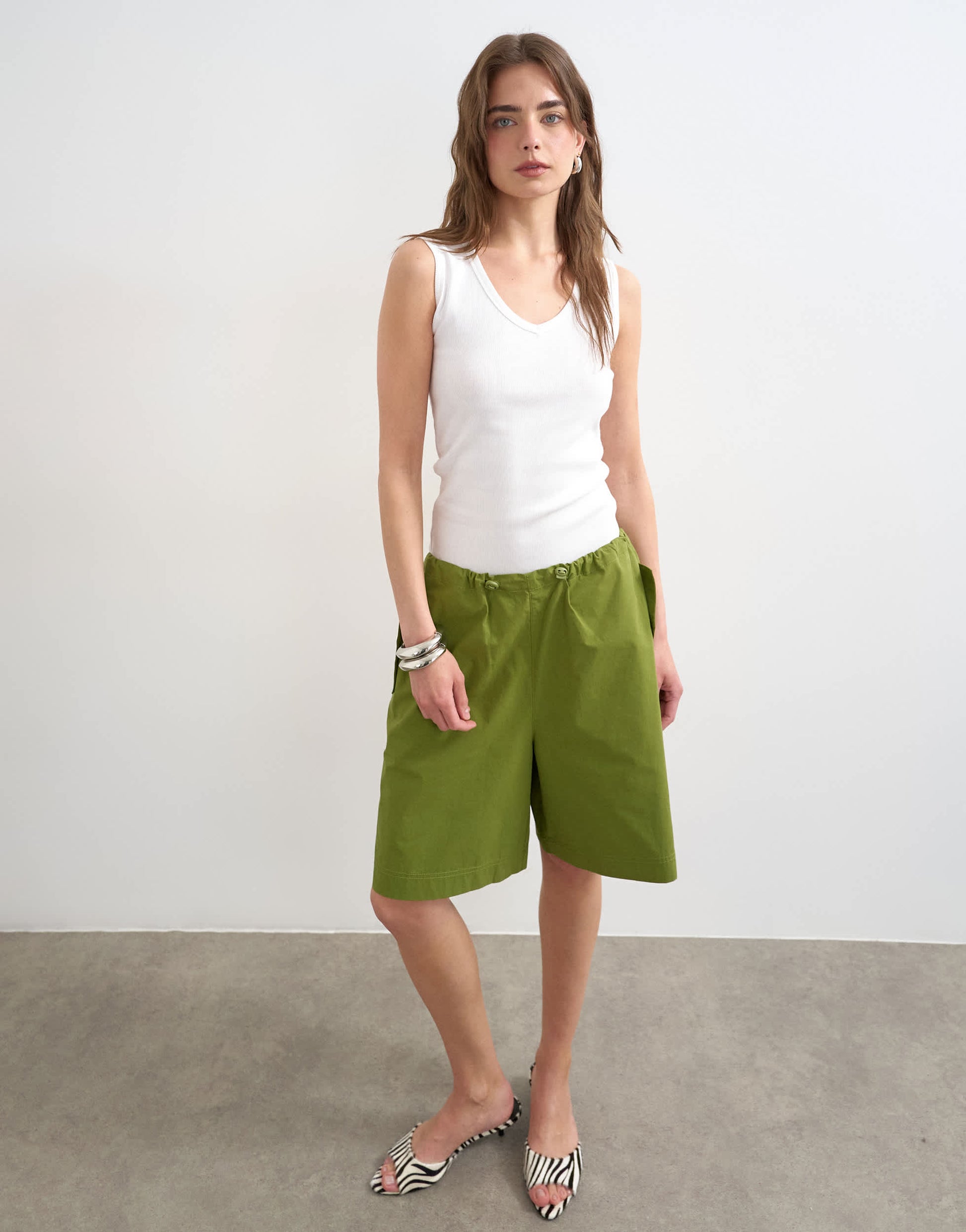 Topshop rib v-neck vest in white