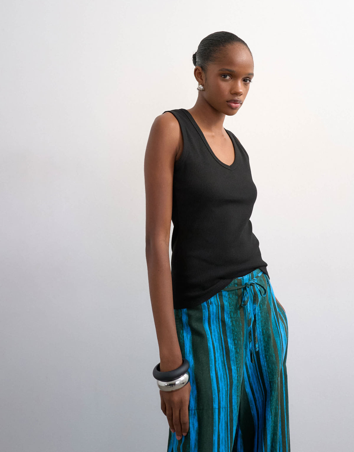 Topshop rib v-neck vest in black