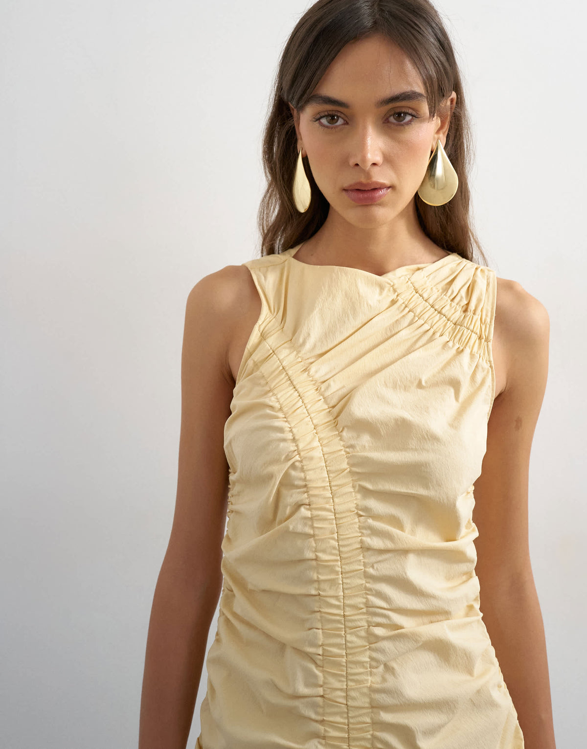 Topshop ruched sleeveless midi dress in buttermilk