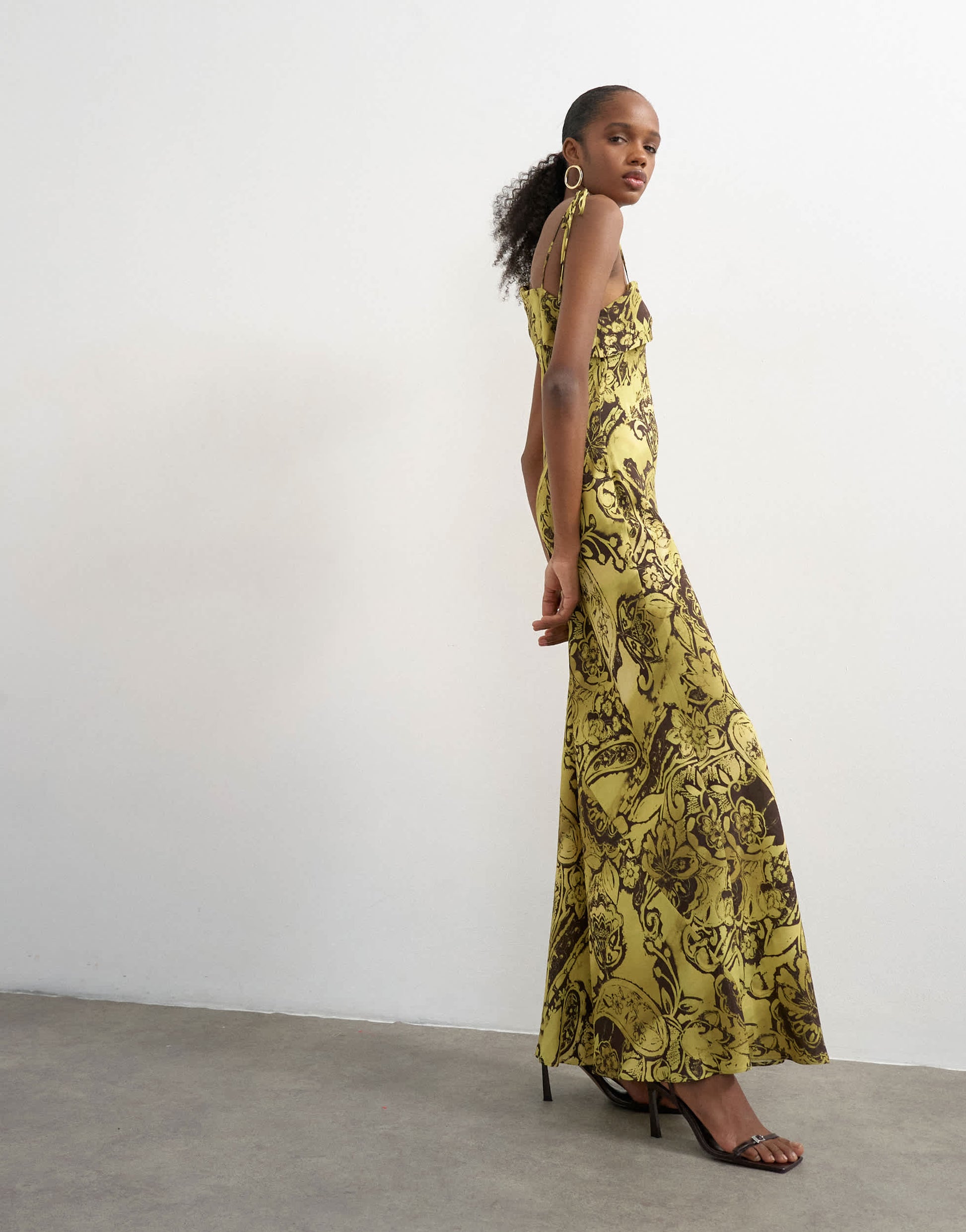 Topshop fold over bust maxi occasion dress in paisley floral