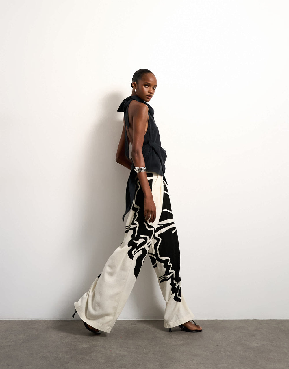 Pantalon ample en lin fleuri écru Topshop