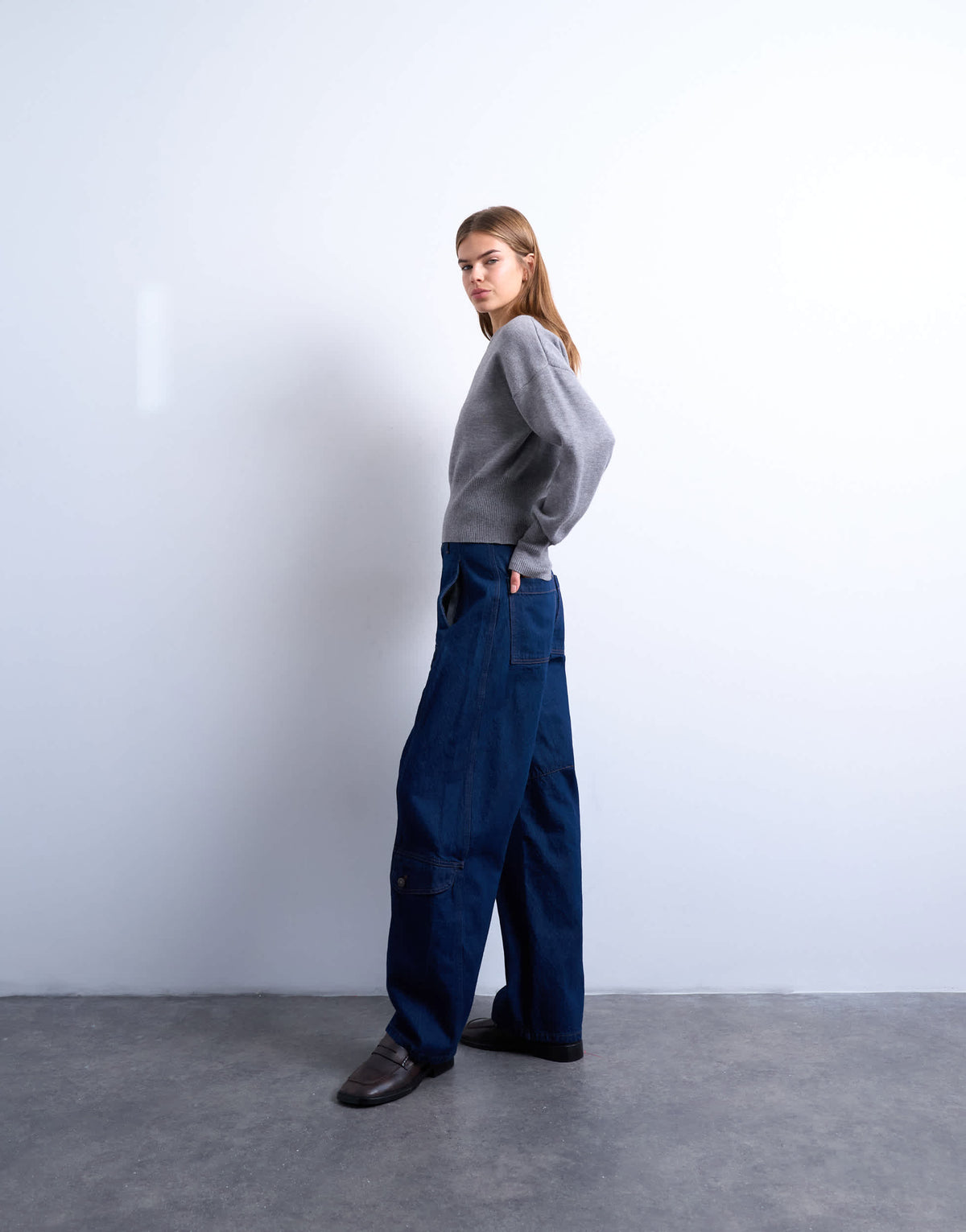 Topshop barrel jean with cargo pockets in indigo