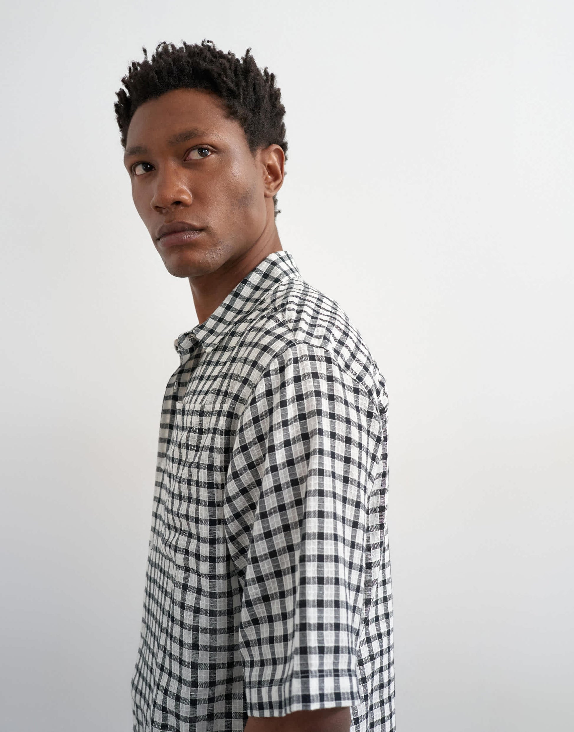 Topman relaxed fit crop textured check shirt in mono