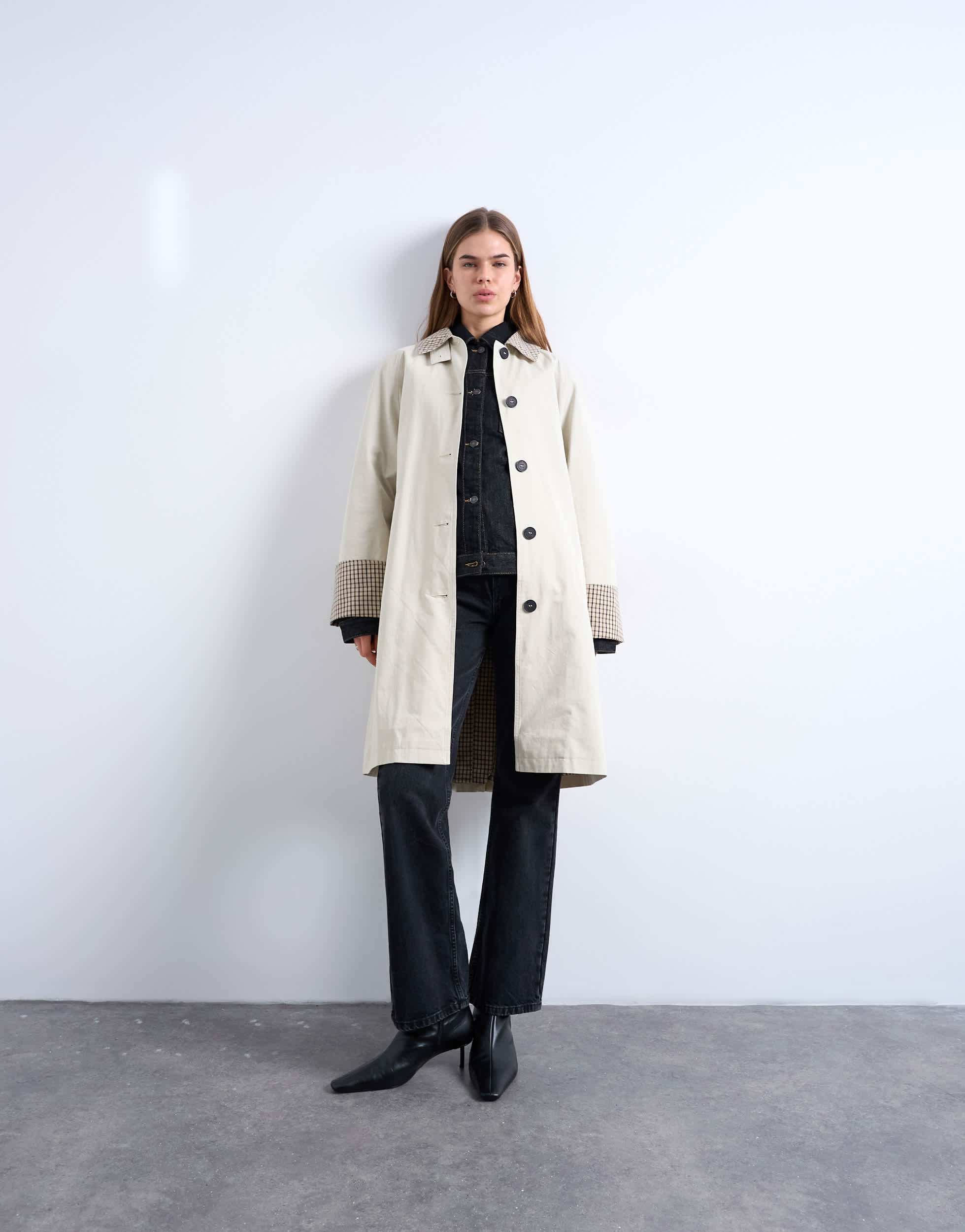 Topshop clean front trench with contrast check in neutral