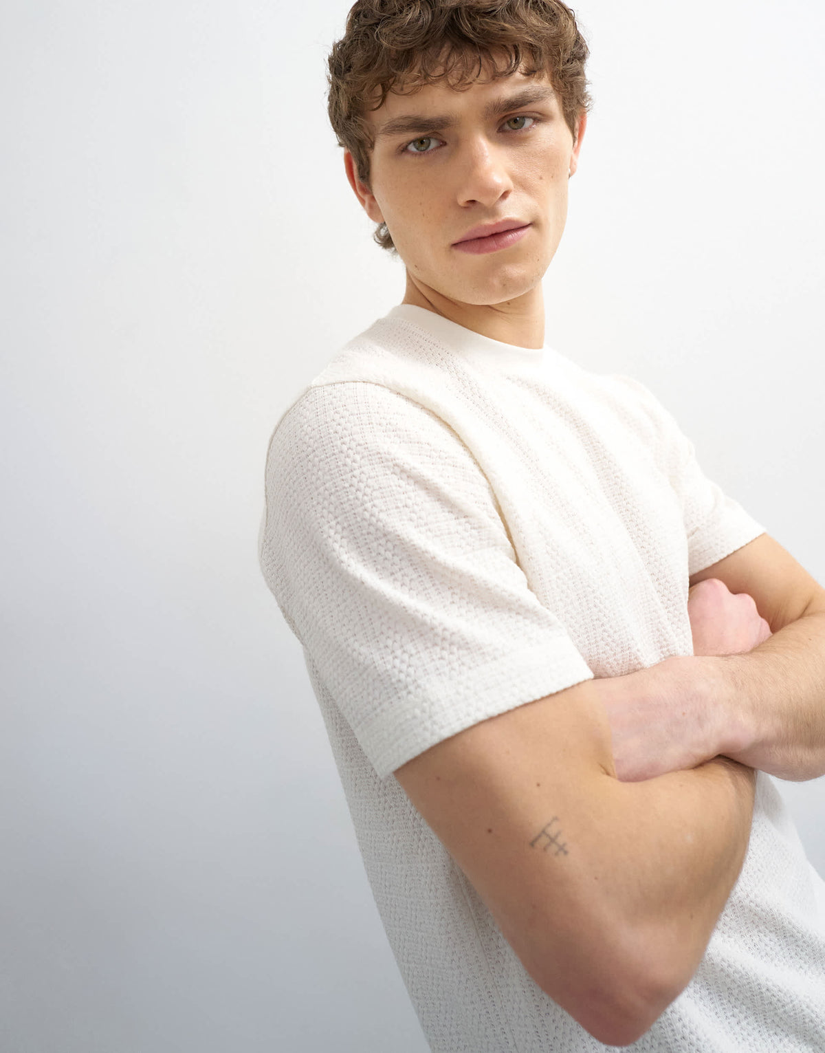 Topman classic fit textured t-shirt in cream