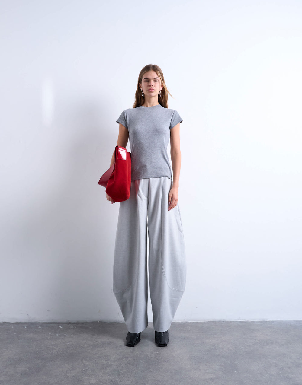 Pantalon Topshop à jambes fuselées grises