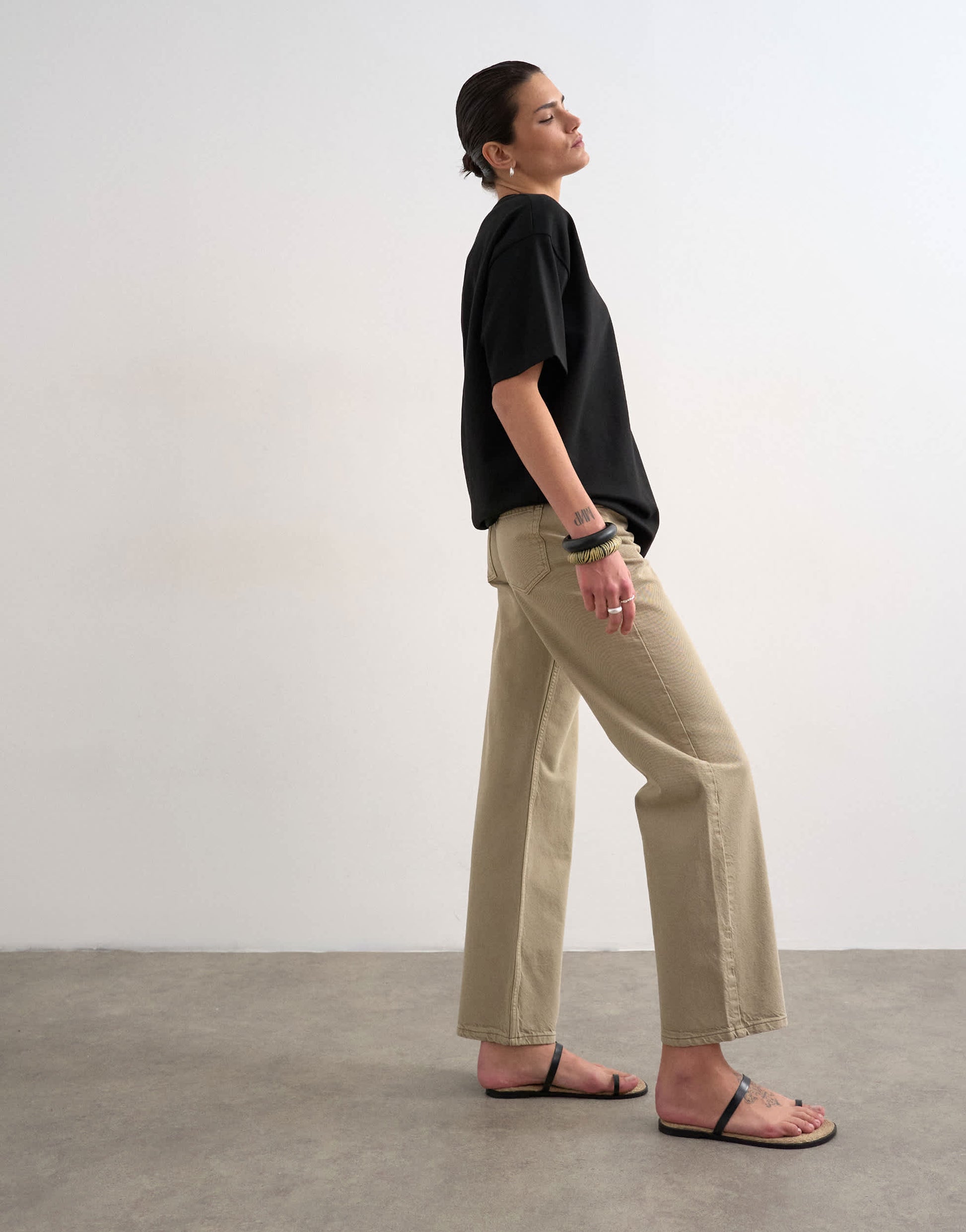 Topshop Ember low rise straight leg jean in beige