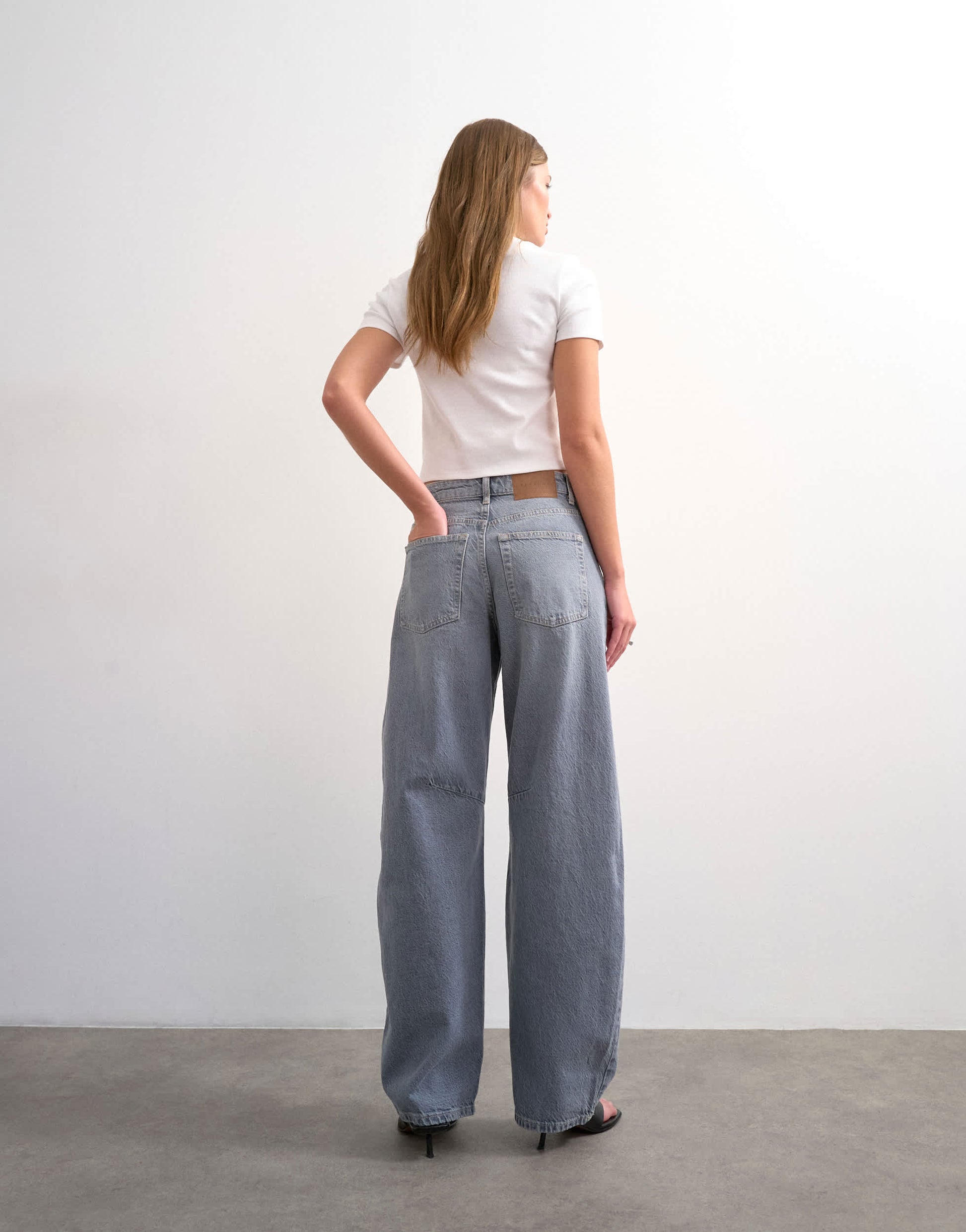 Topshop Barrel high rise jean in pretty grey