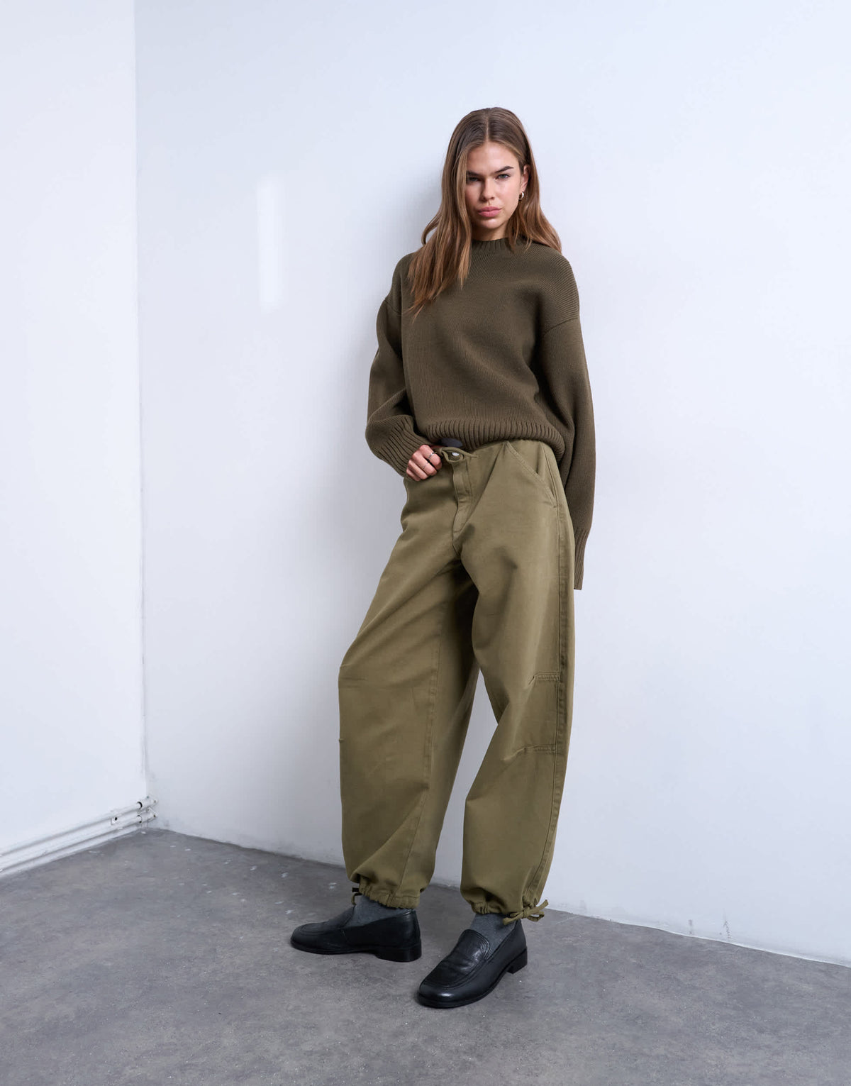 Topshop drawstring waist balloon trousers in khaki