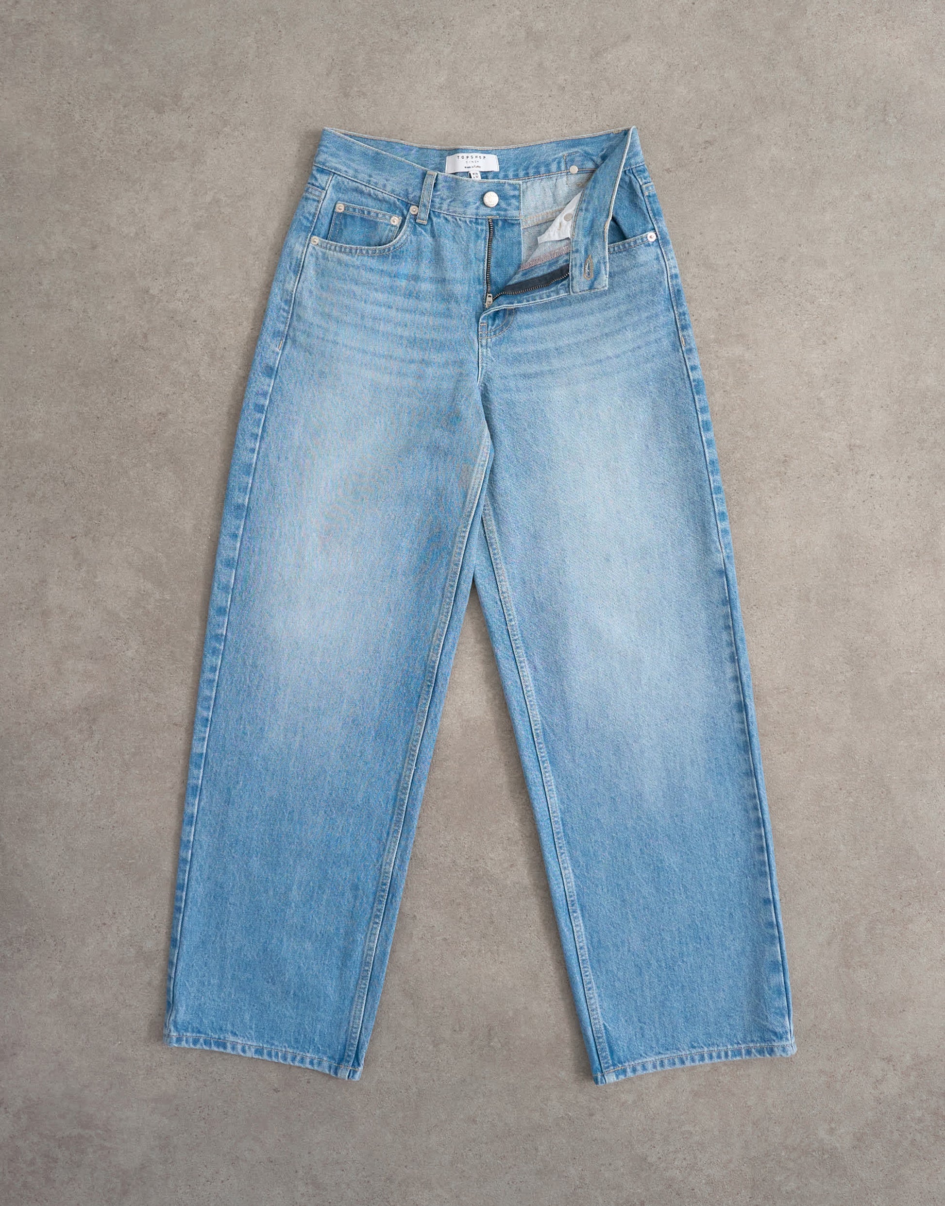Topshop Cinch low rise relaxed jean in bleach 