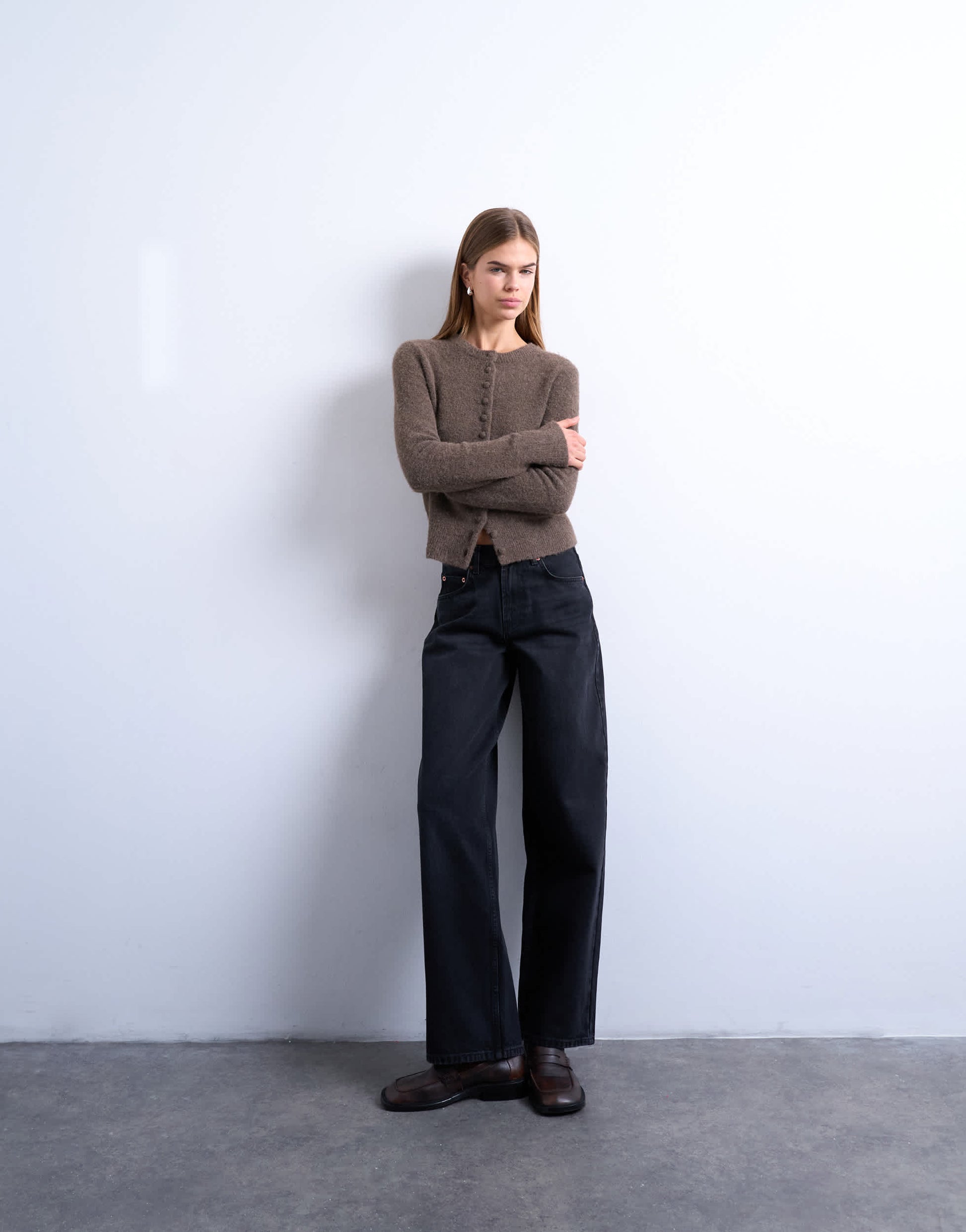 Topshop Cinch low rise relaxed jean in washed black