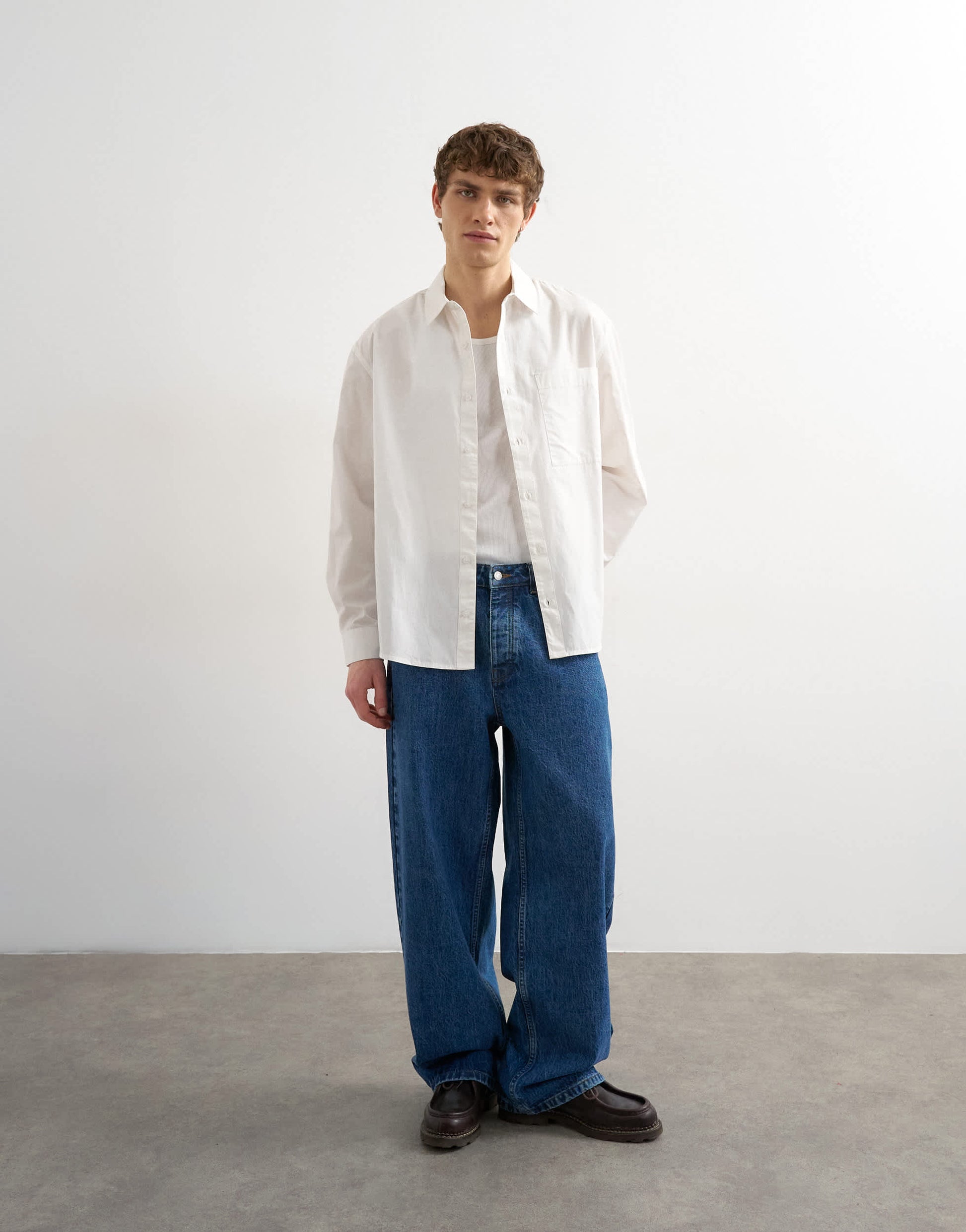 Topman relaxed fit poplin shirt in white