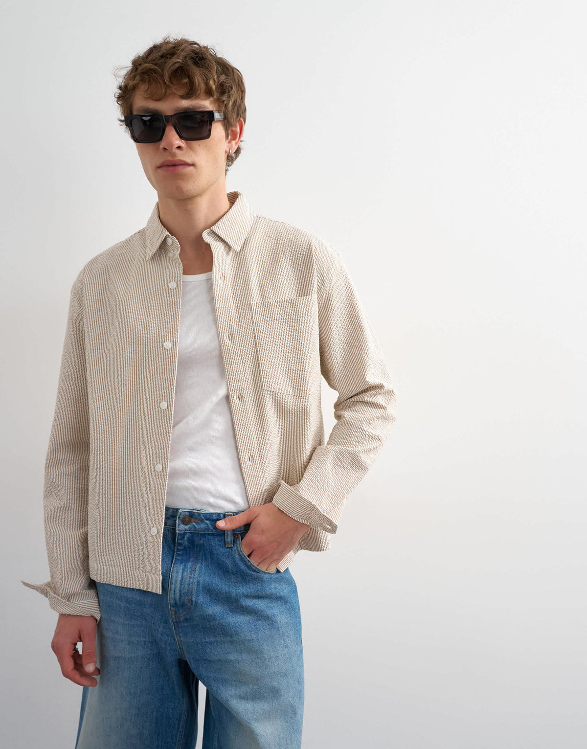 Topman relaxed fit crop seersucker shirt in stone