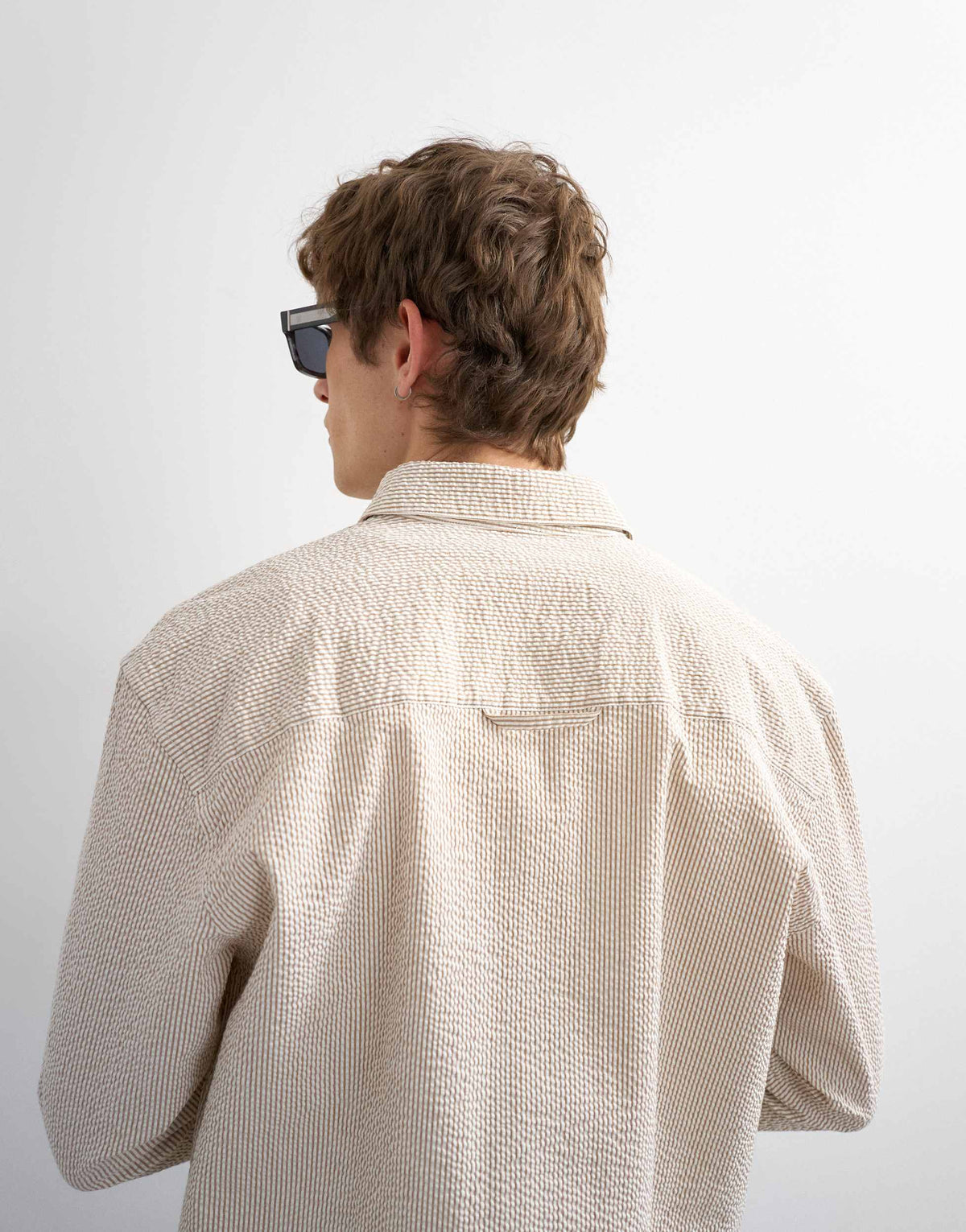 Topman relaxed fit crop seersucker shirt in stone