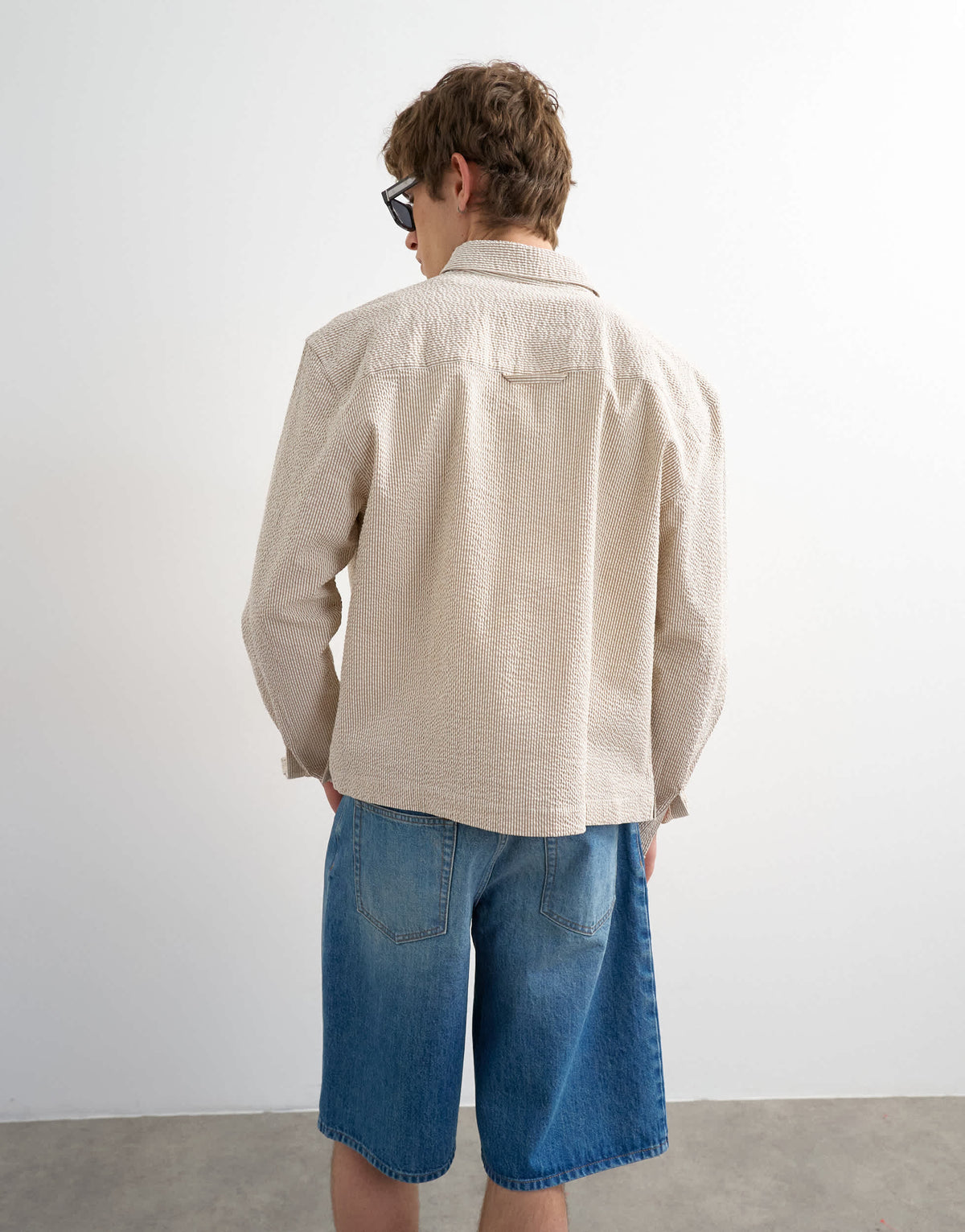 Topman relaxed fit crop seersucker shirt in stone