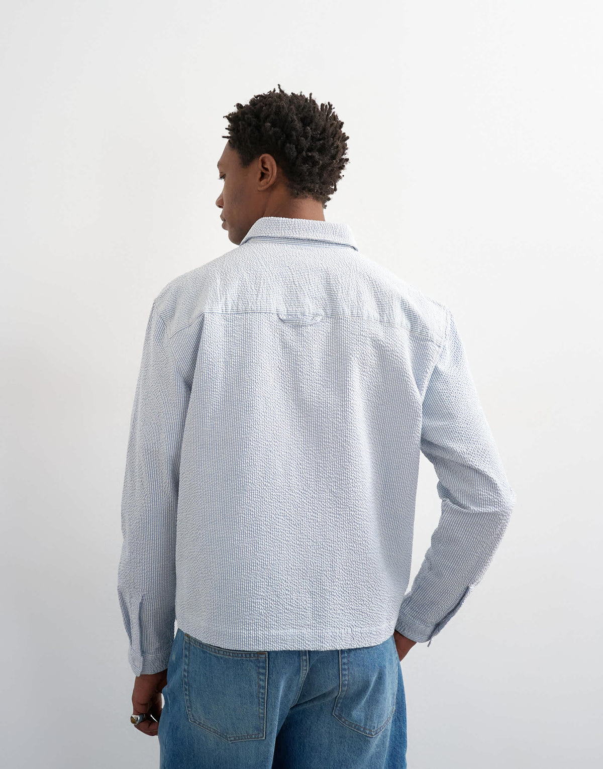 Topman relaxed fit crop seersucker shirt in light blue